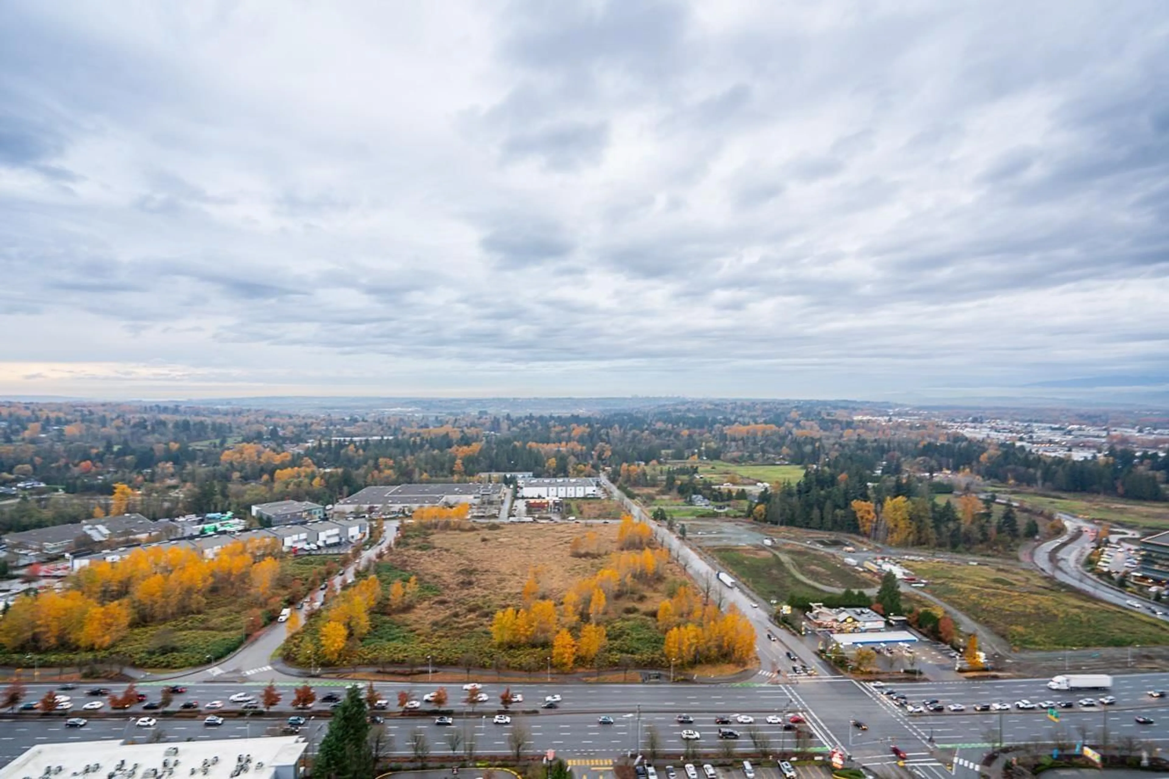 A pic from outside/outdoor area/front of a property/back of a property/a pic from drone, mountain view for 3104 - 8551 201, Langley British Columbia V2Y3Y5