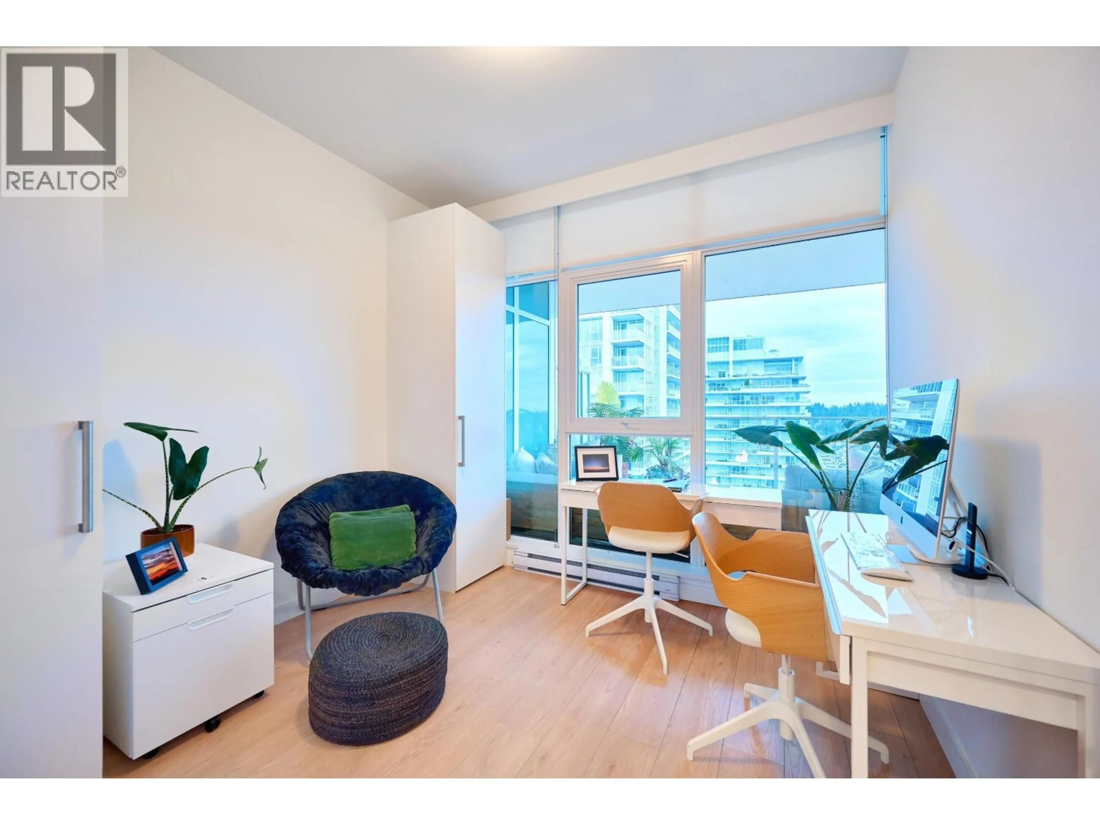 A pic of a room for 2802/03 - 652 WHITING WAY, Coquitlam British Columbia V3J0K3