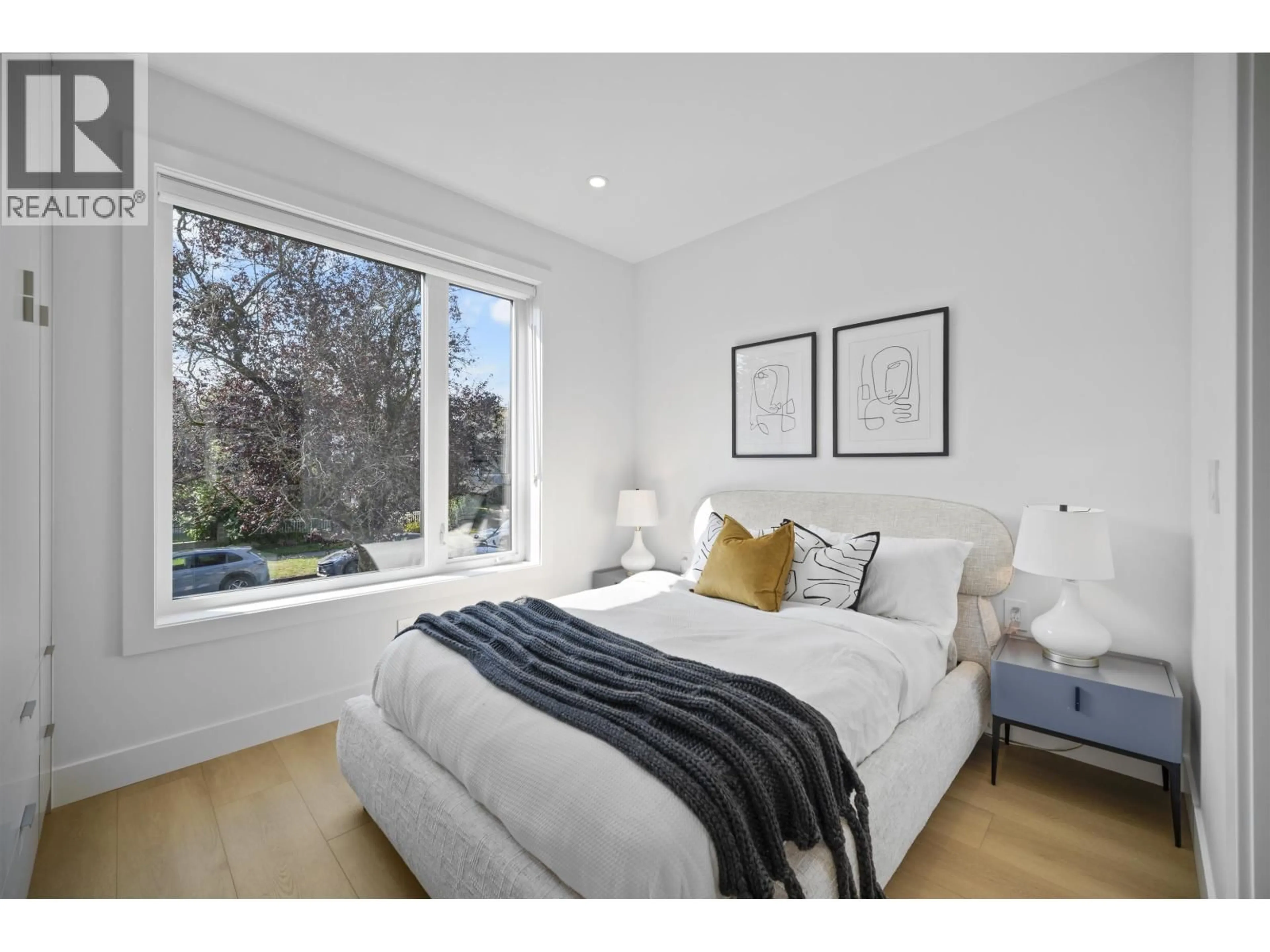 Bedroom with bed, unknown for 2 - 3563 25TH AVENUE, Vancouver British Columbia V5R1K3