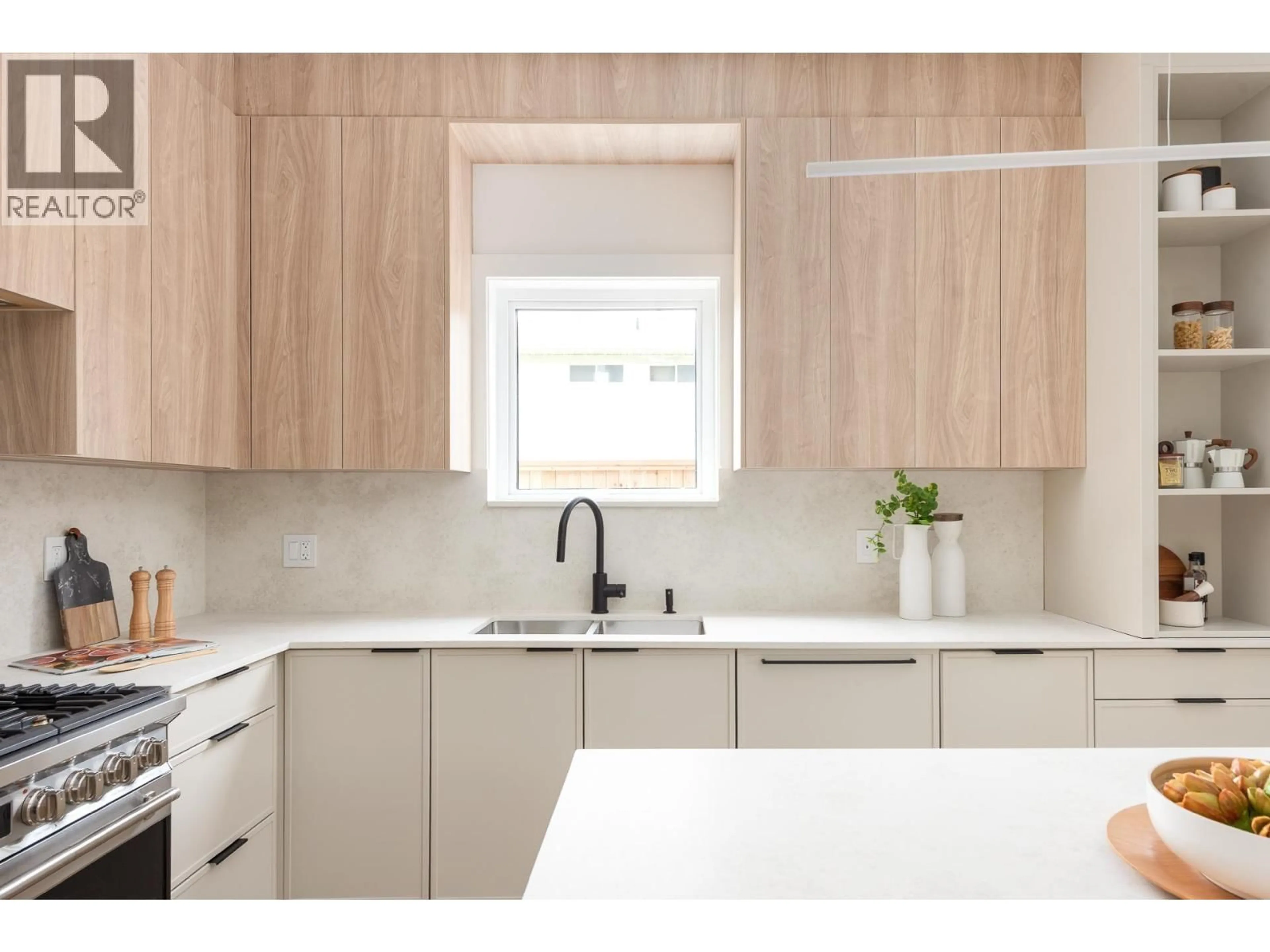 Contemporary kitchen, unknown for 103 - 1132 HOWSE PLACE, Coquitlam British Columbia V0V0V0