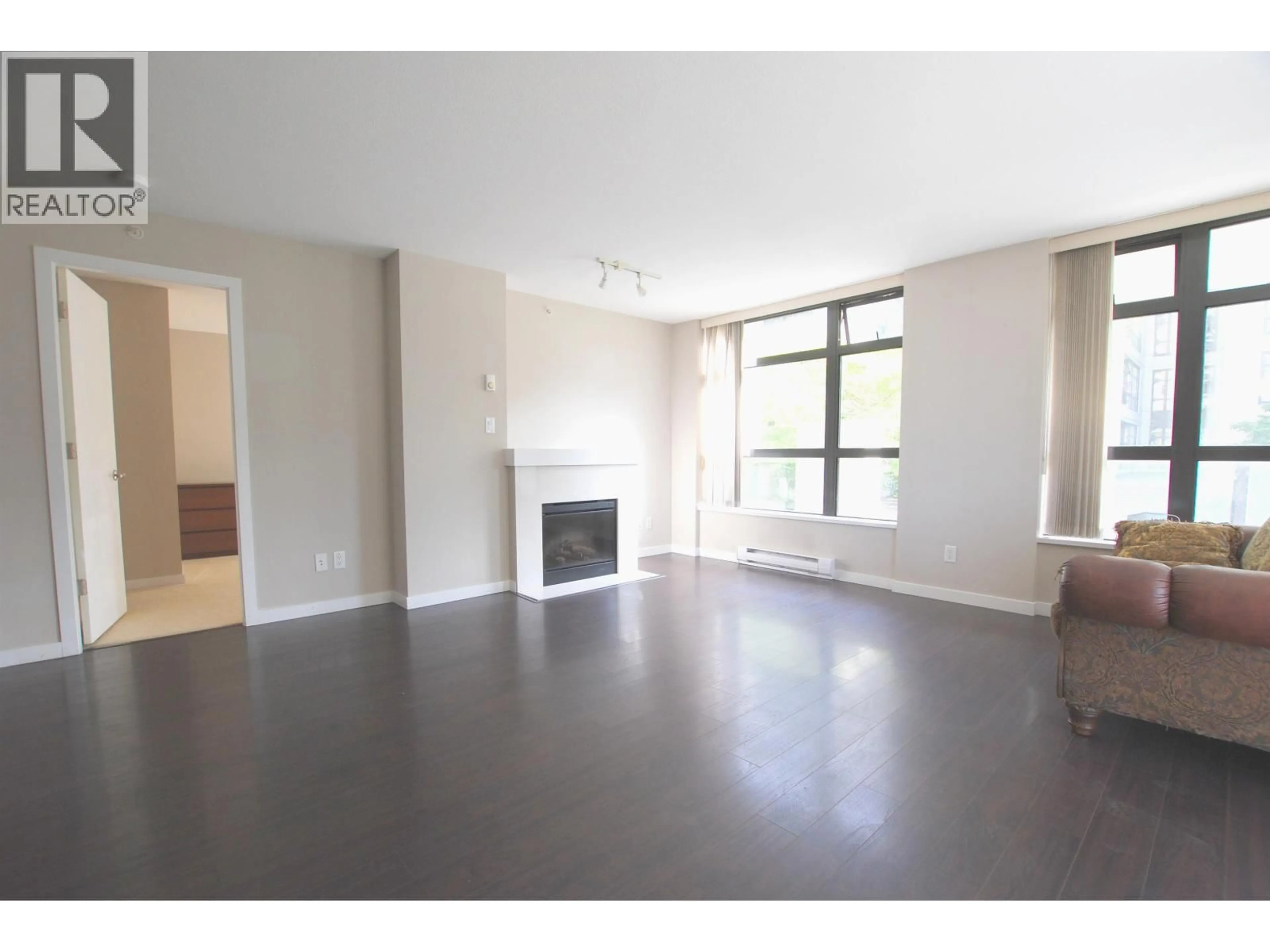 A pic of a room for 406 - 8160 LANSDOWNE ROAD, Richmond British Columbia V6X0A9