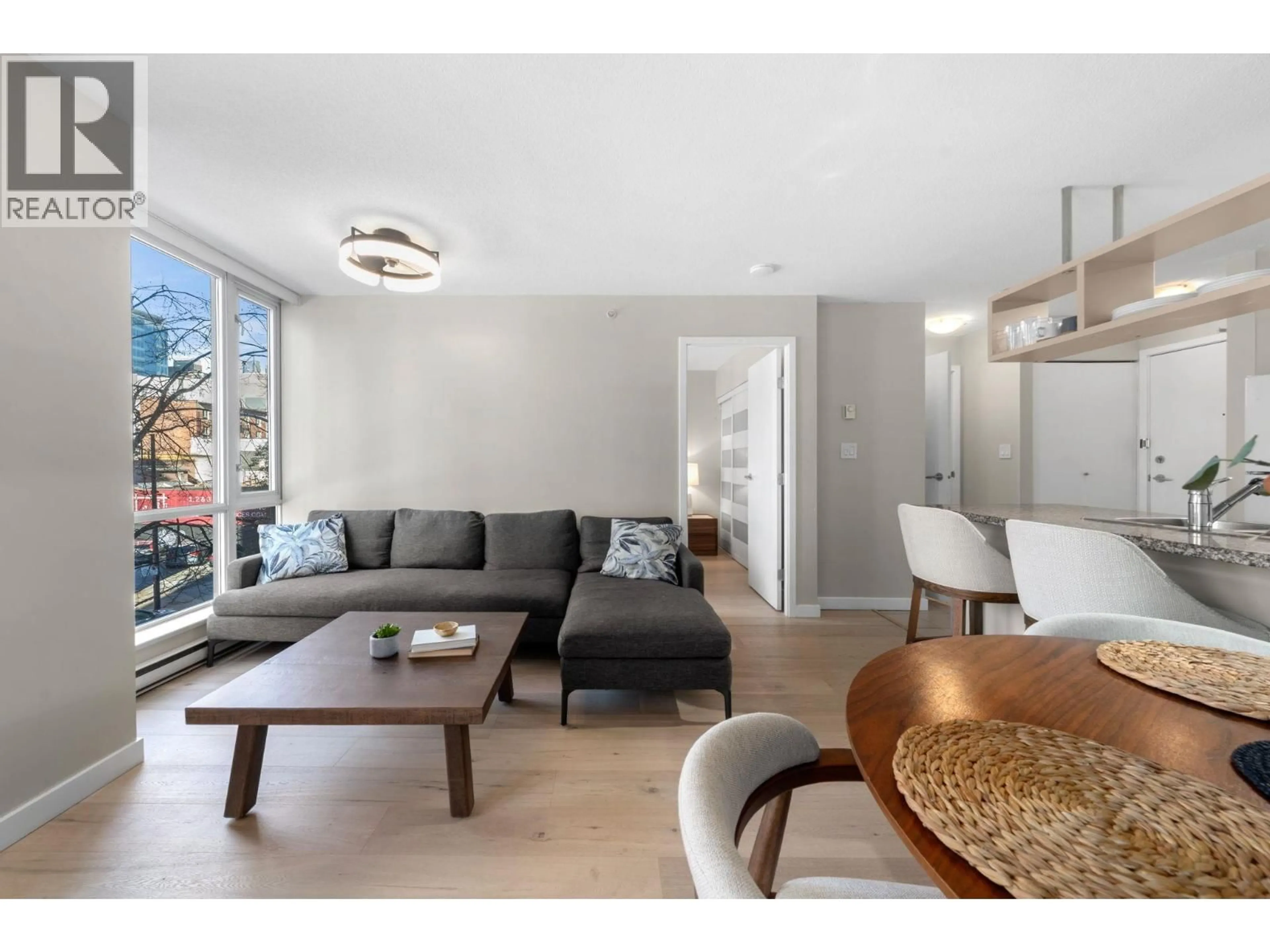 Living room with furniture, unknown for 305 - 1082 SEYMOUR STREET, Vancouver British Columbia V6B1X9