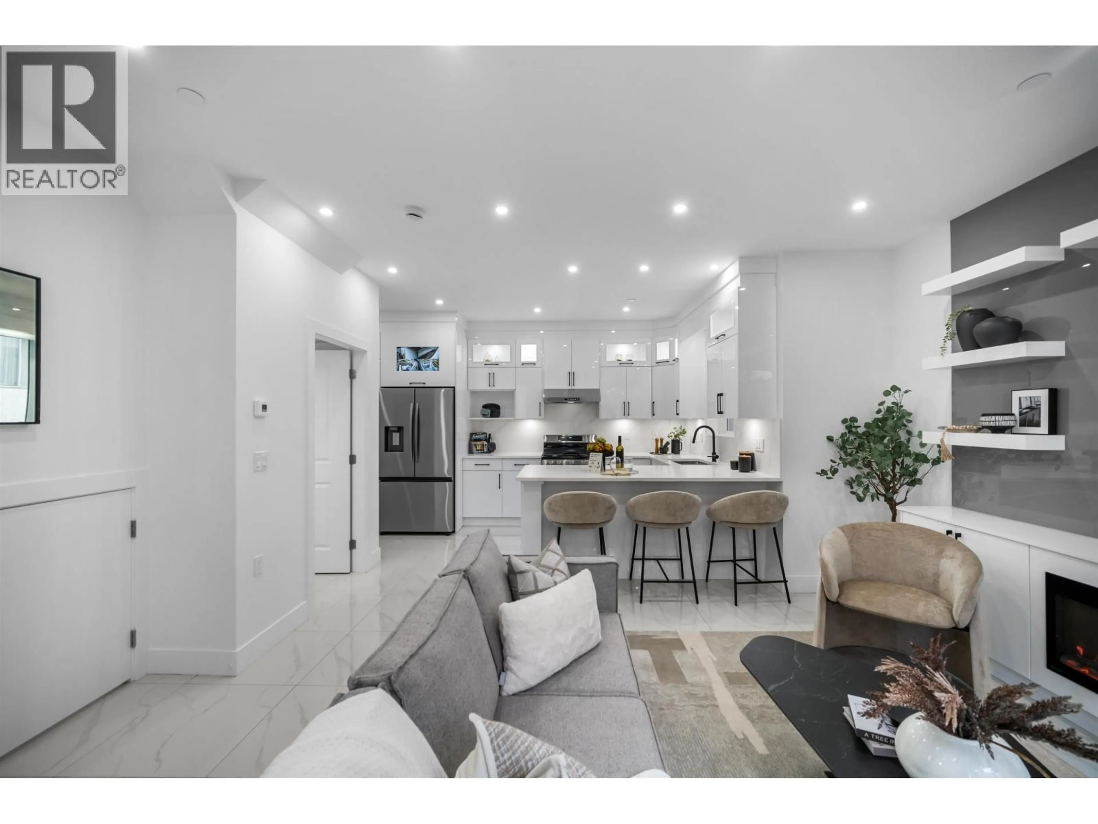 Open concept kitchen, unknown for 2076 50TH AVENUE, Vancouver British Columbia V5P1V3