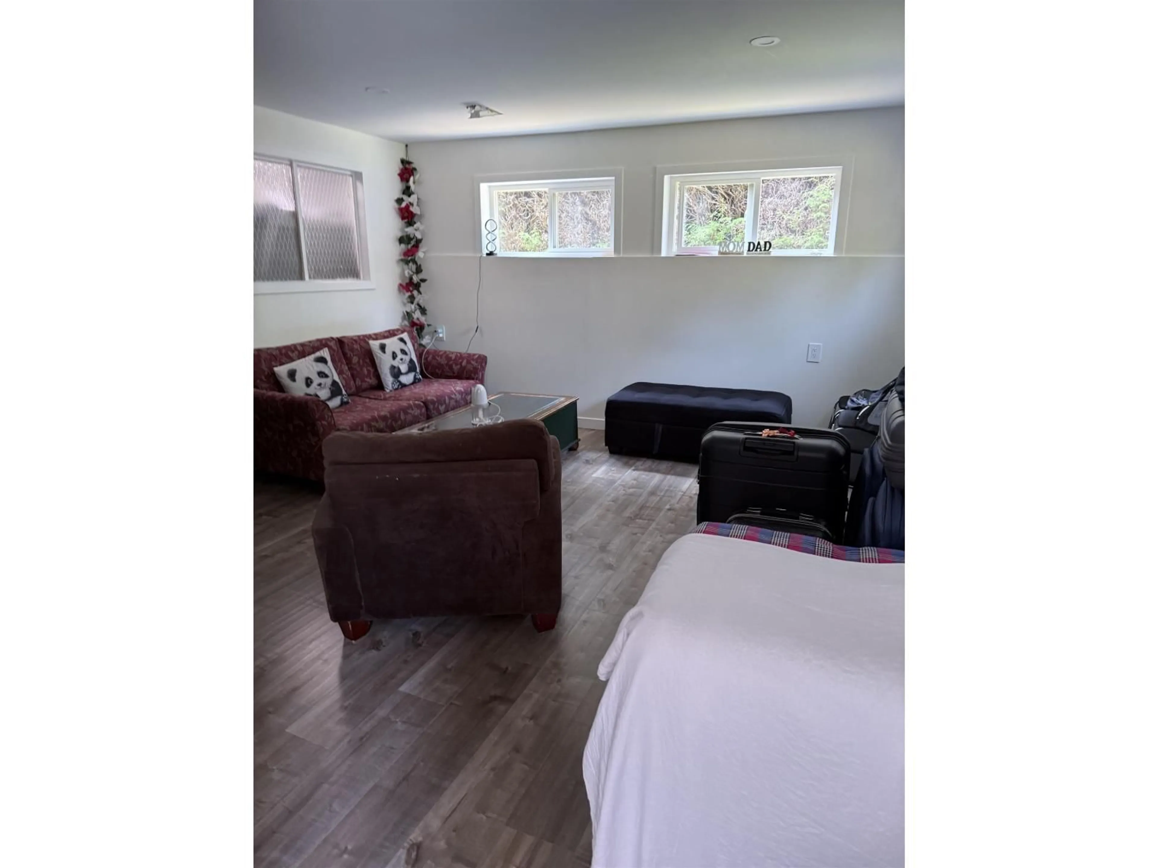 A pic of a room for 15847 RUSSELL AVENUE, White Rock British Columbia V4B2S5