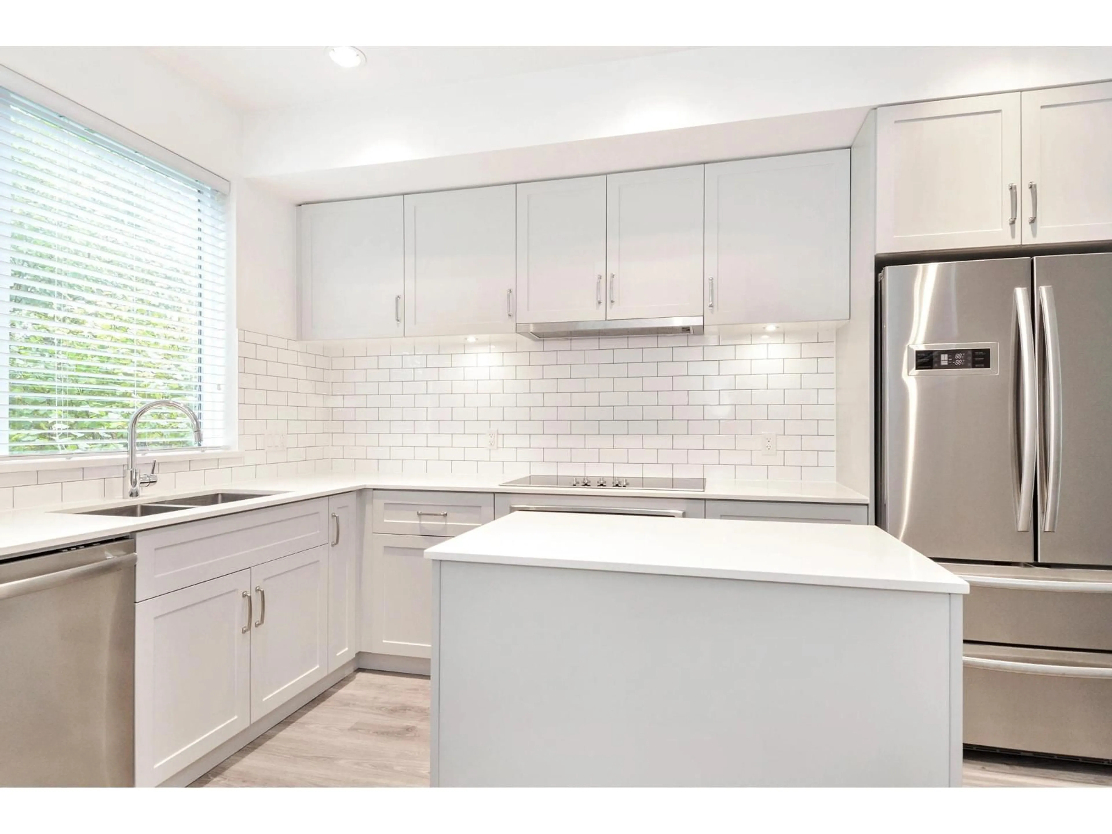 Standard kitchen, unknown for 28 - 15775 MOUNTAIN VIEW, Surrey British Columbia V3Z0W7