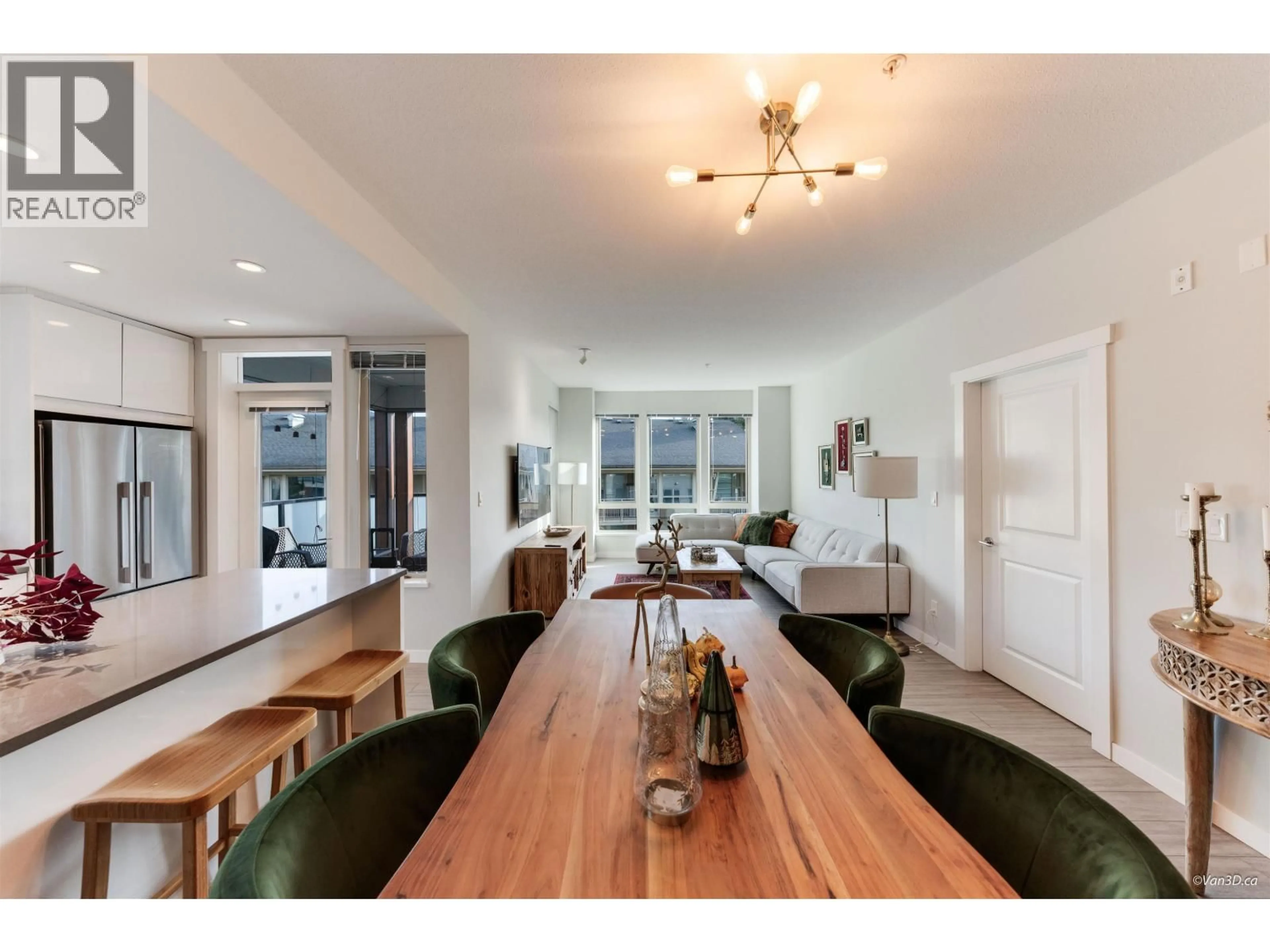 Dining room, wood/laminate floor for 312 - 2632 LIBRARY LANE, North Vancouver British Columbia V7J0B8