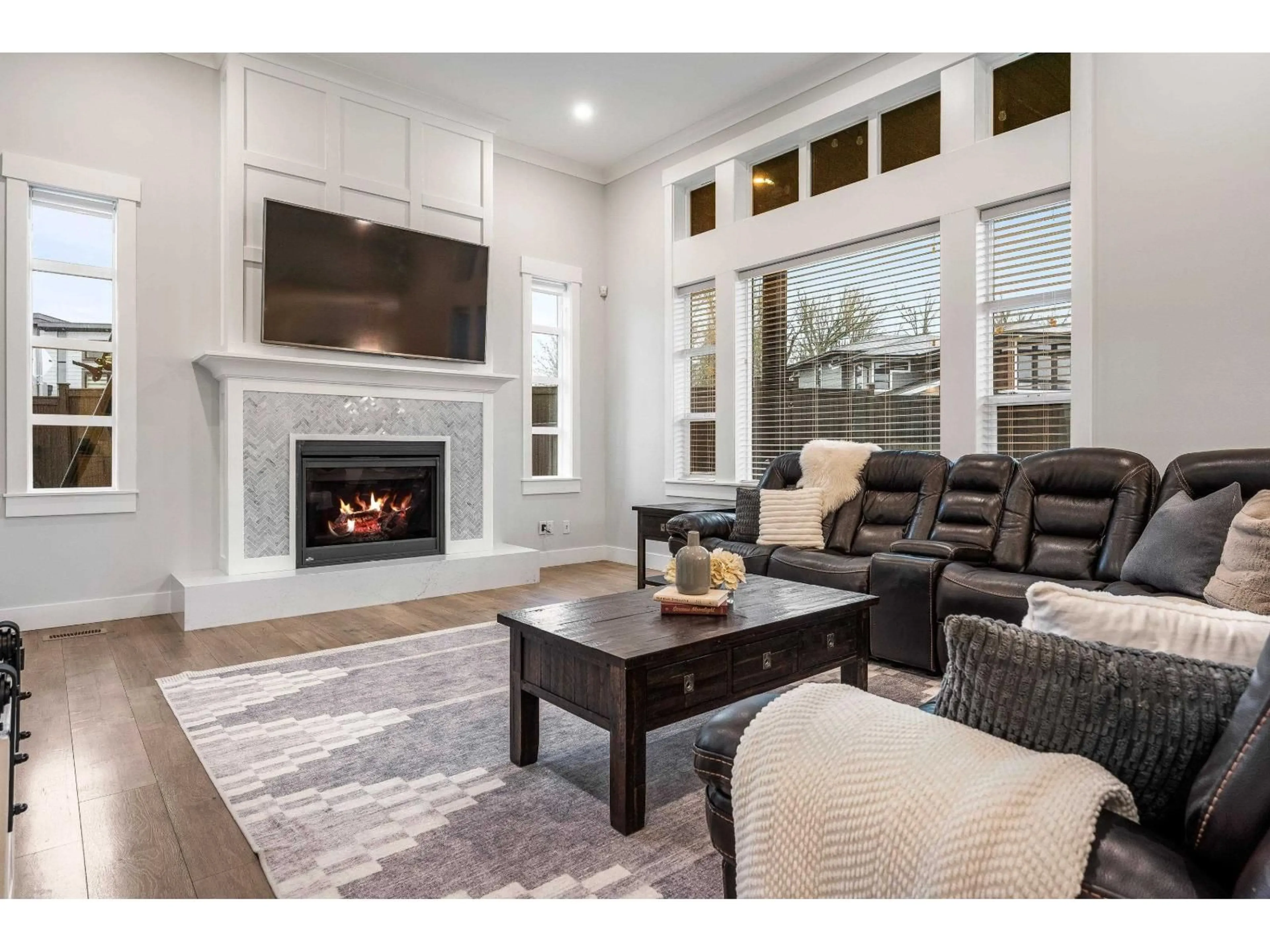 Living room with furniture, unknown for 45954 BOGEY PLACE, Chilliwack British Columbia V2R0Z8