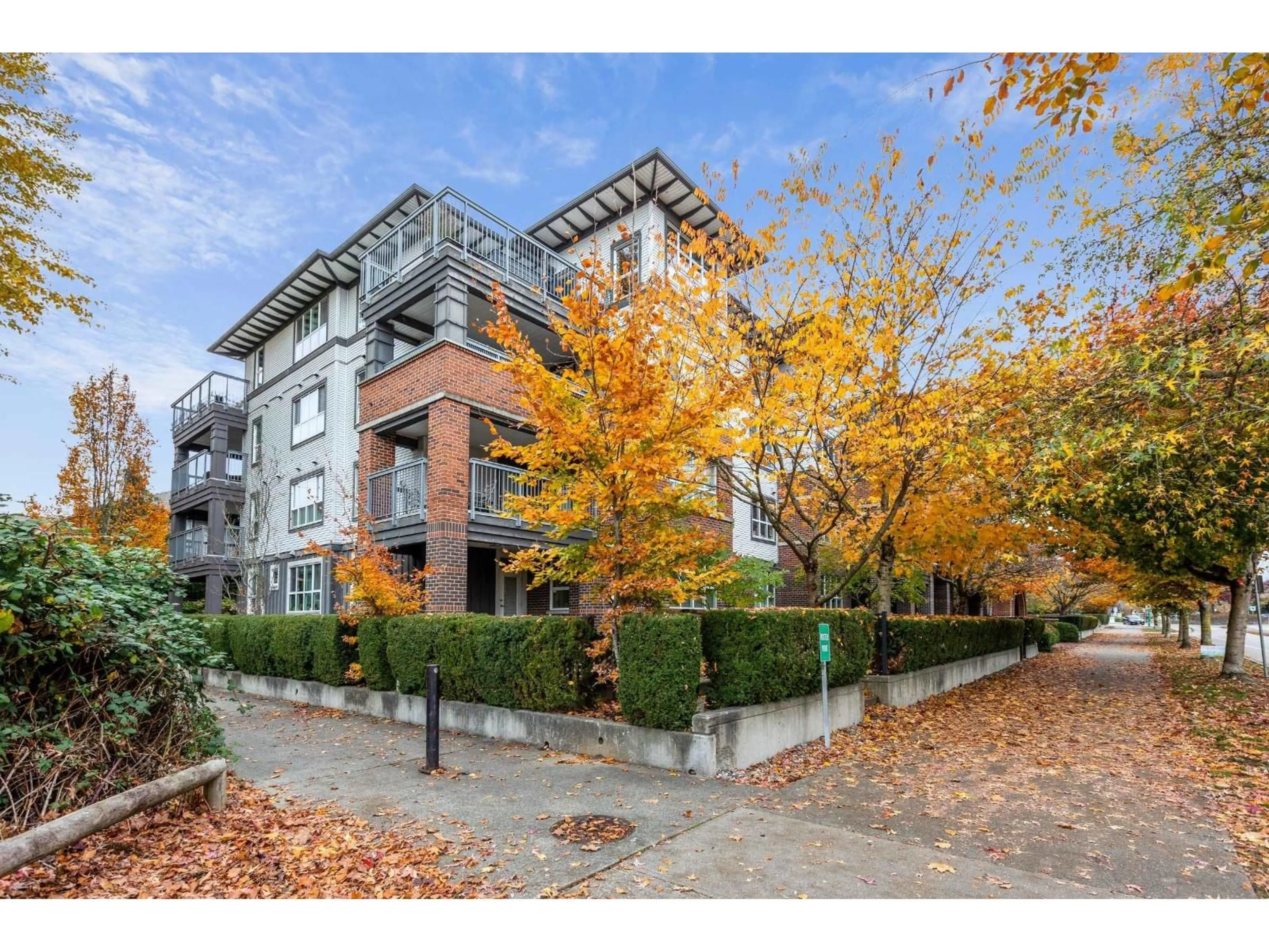 Unknown for 401 - 18755 68, Surrey British Columbia V4N0Z9