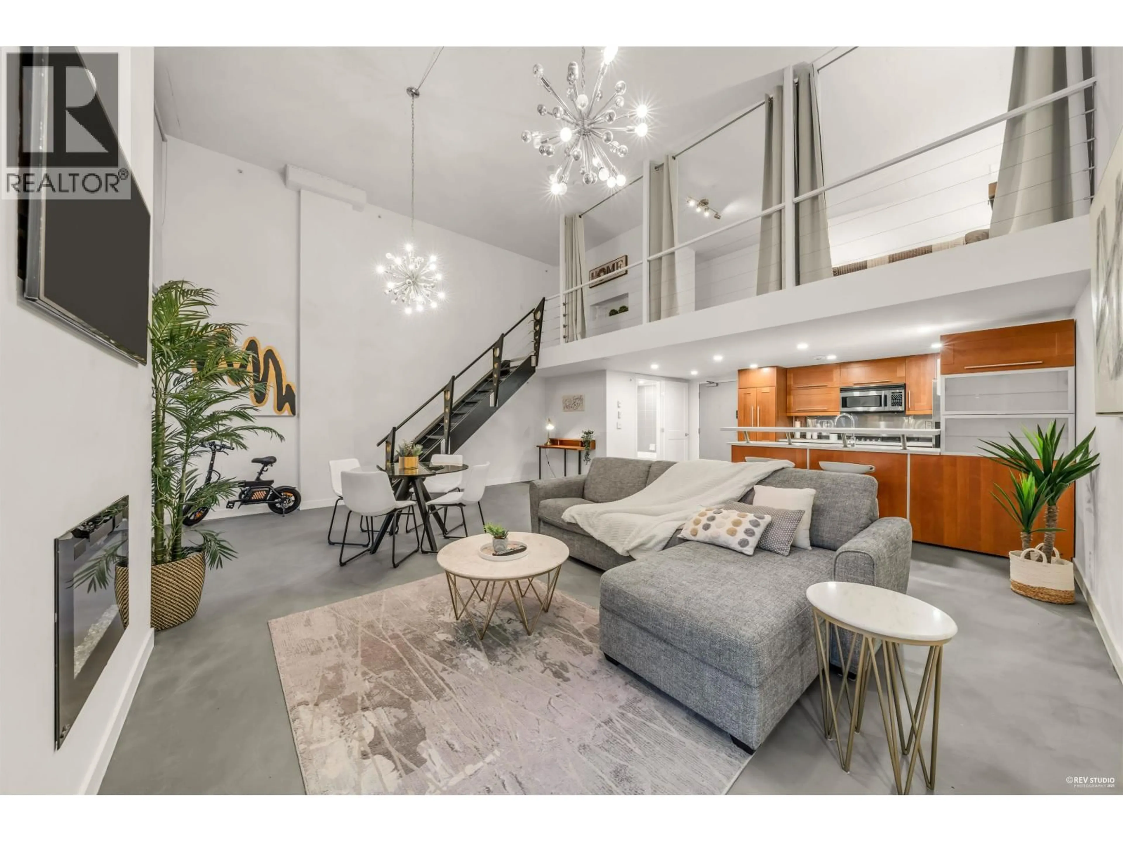 Living room with furniture, unknown for 321 - 1238 SEYMOUR STREET, Vancouver British Columbia V6B6J3