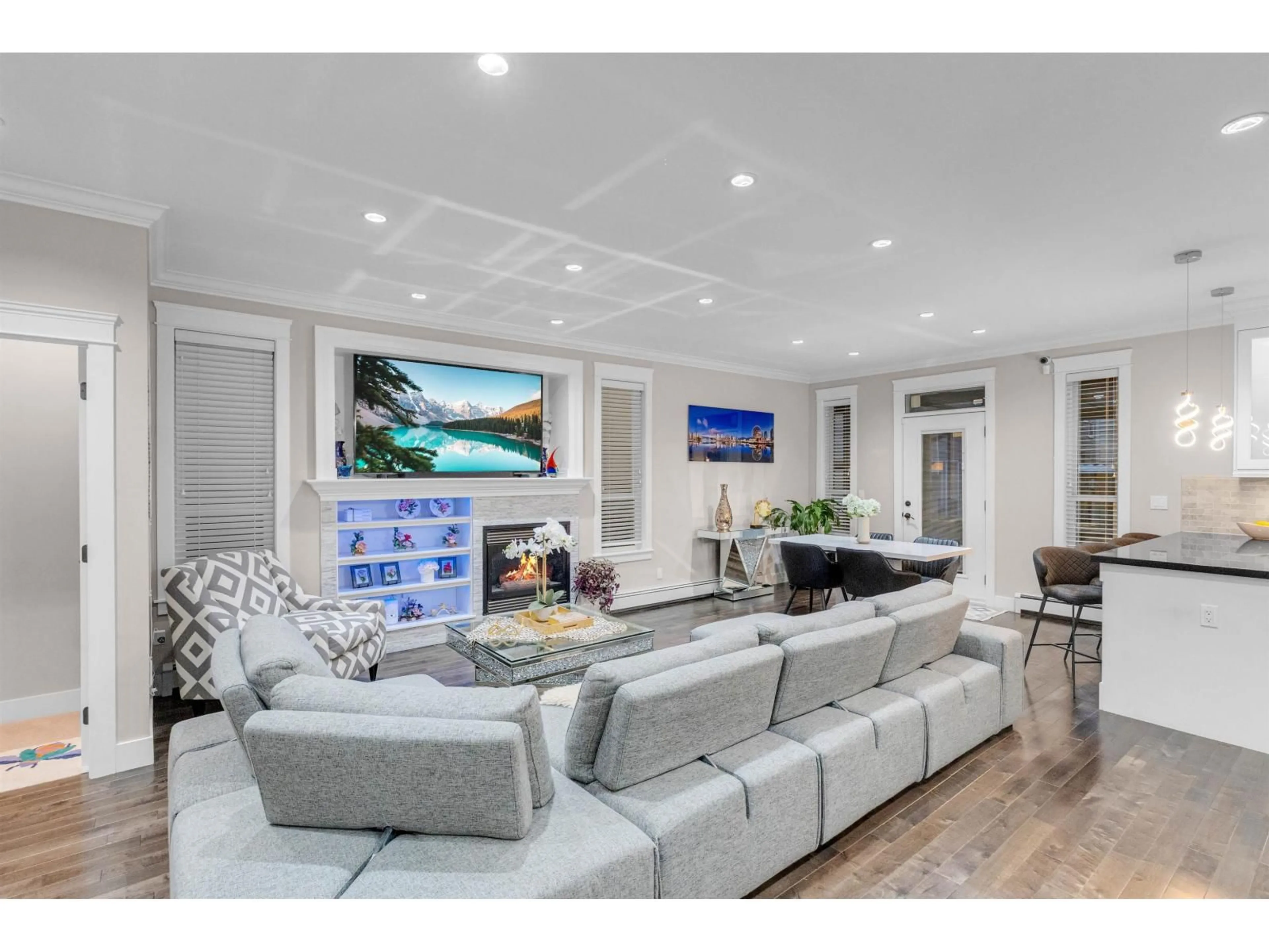 Home theater for 21161 80A AVENUE, Langley British Columbia V2Y0K3