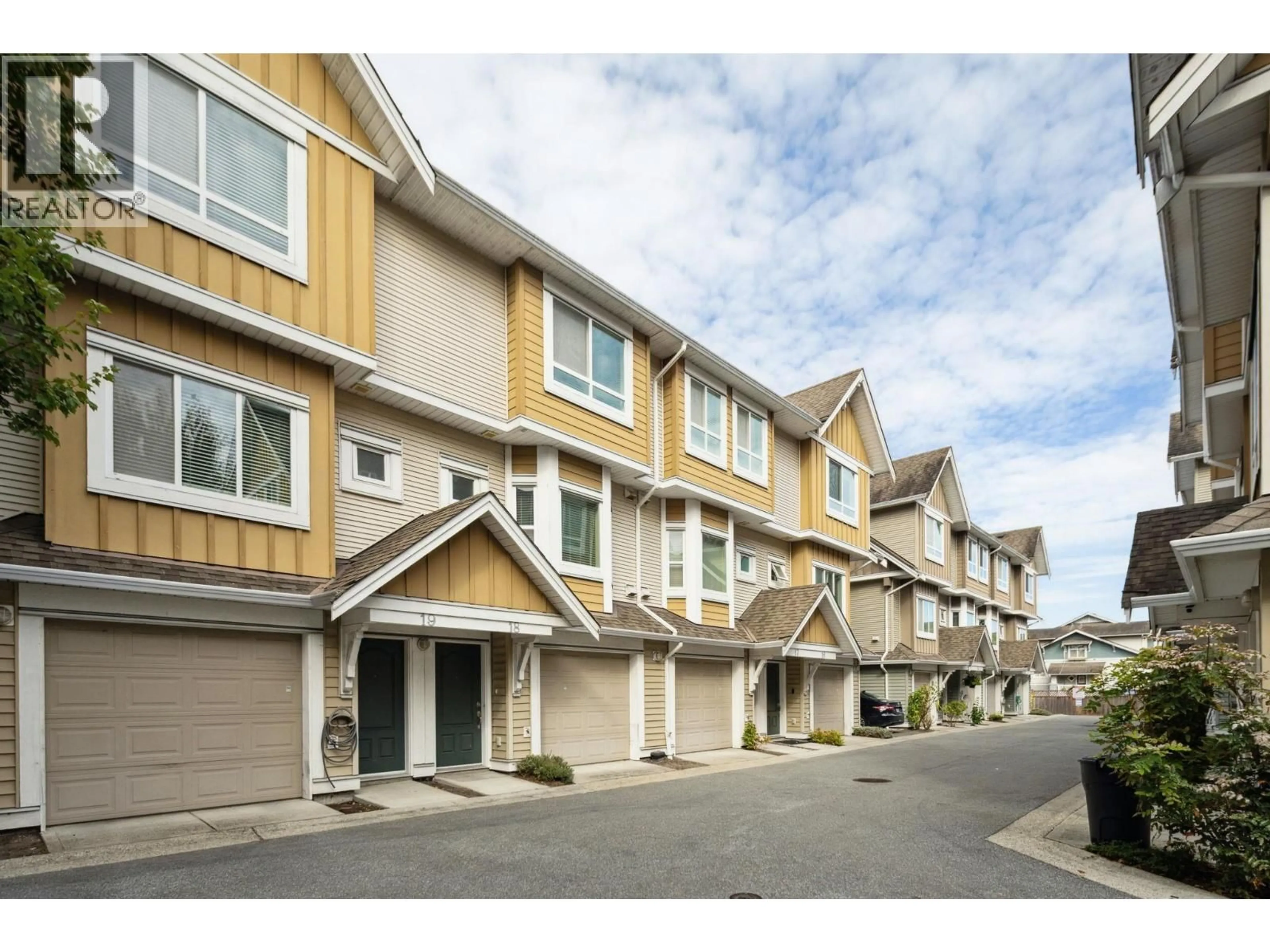 Unknown for 16 - 9451 GRANVILLE AVENUE, Richmond British Columbia V6Y1P9