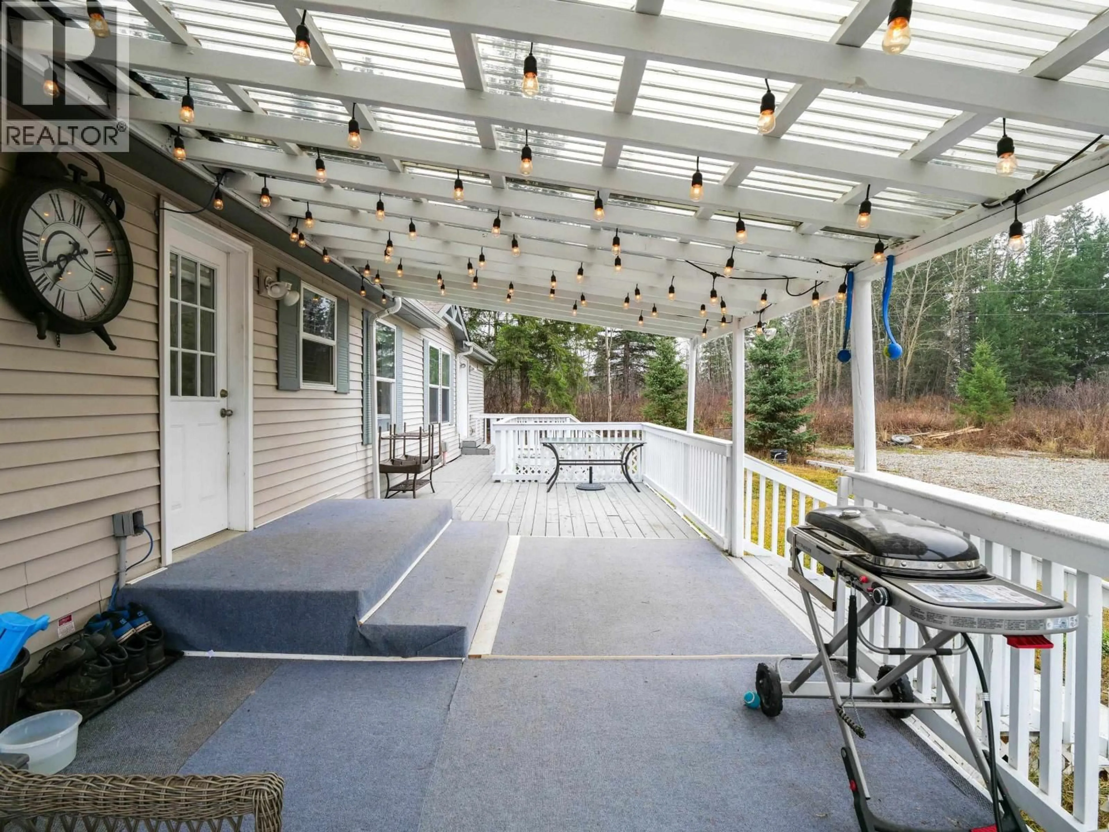 Patio, street for 3688 TREMBLEY ROAD, Quesnel British Columbia V2J6S5