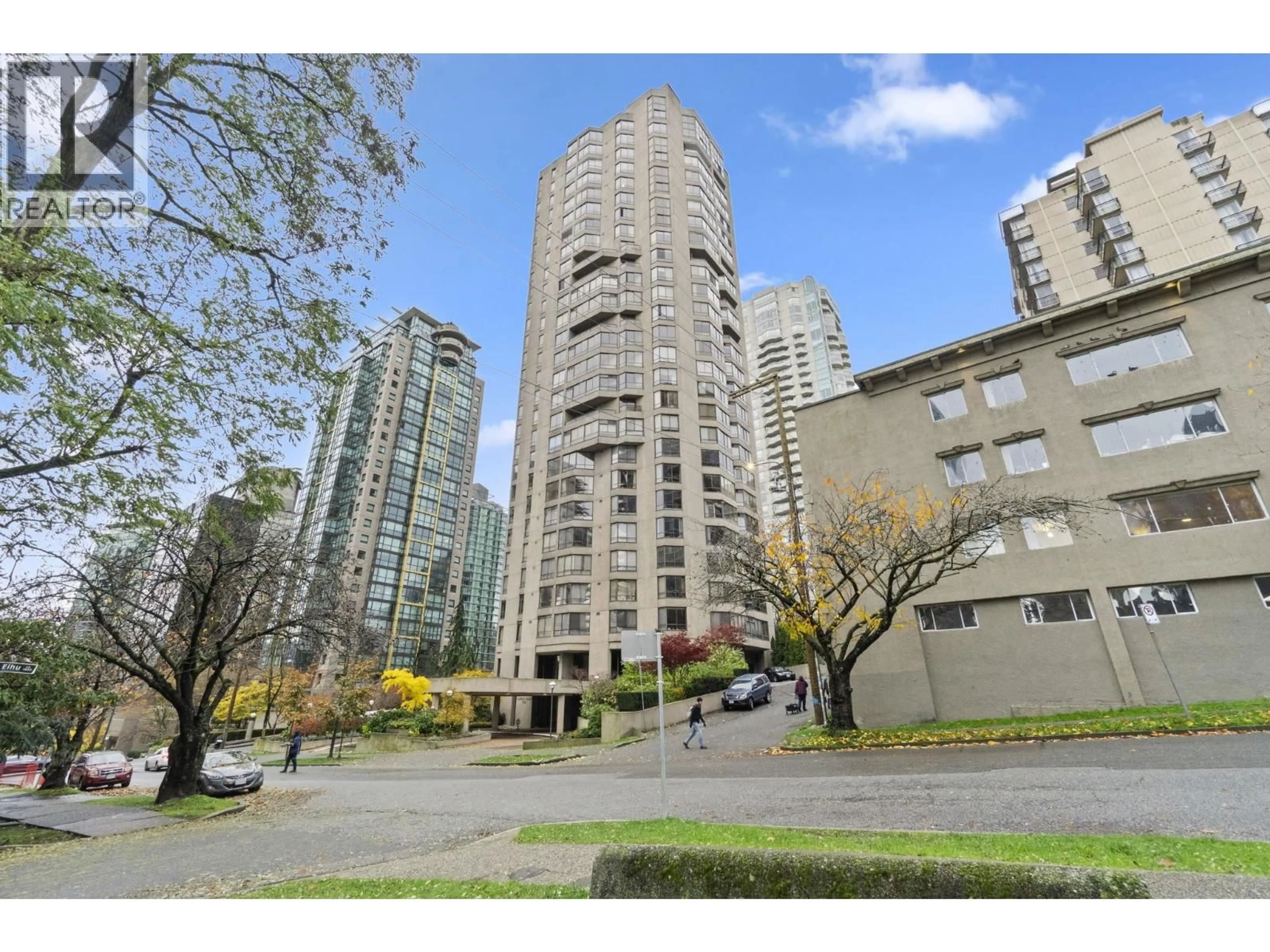 Patio, street for 1904 - 738 BOUGHTON STREET, Vancouver British Columbia V6G3A7