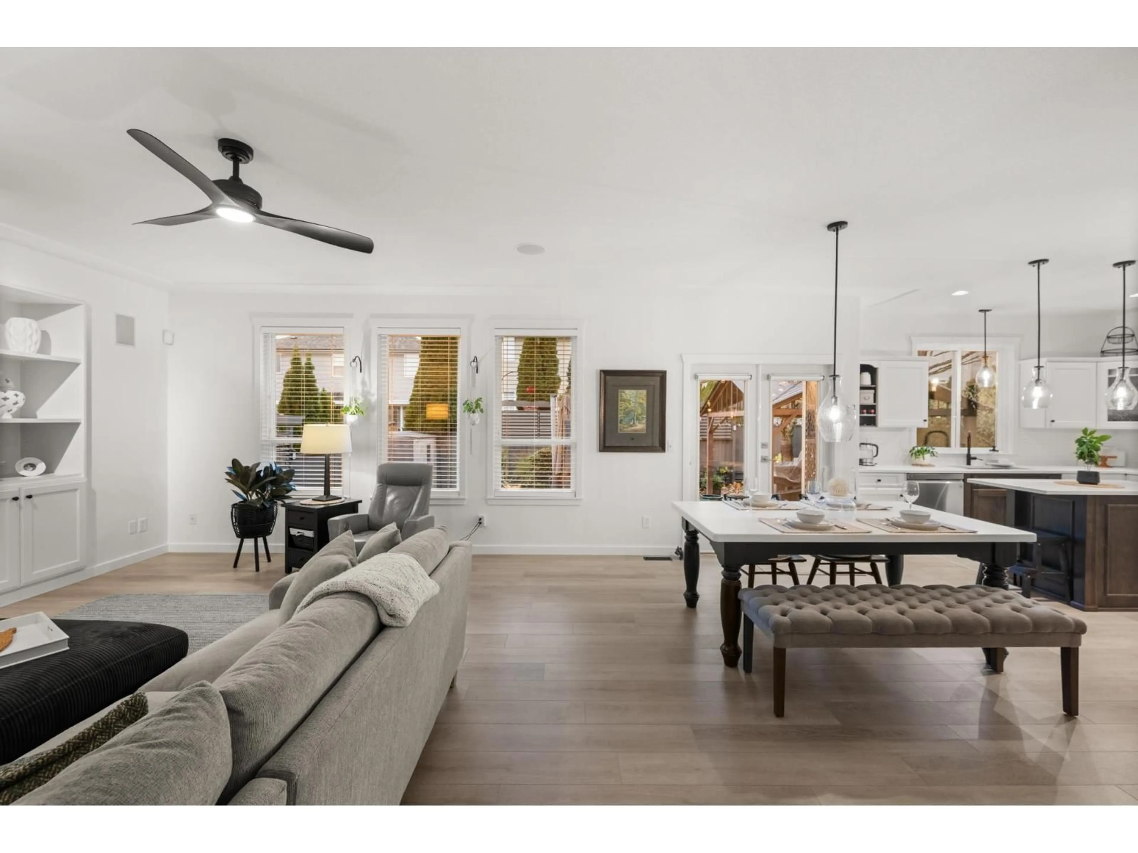 Unknown for 18955 69, Surrey British Columbia V4N5K1