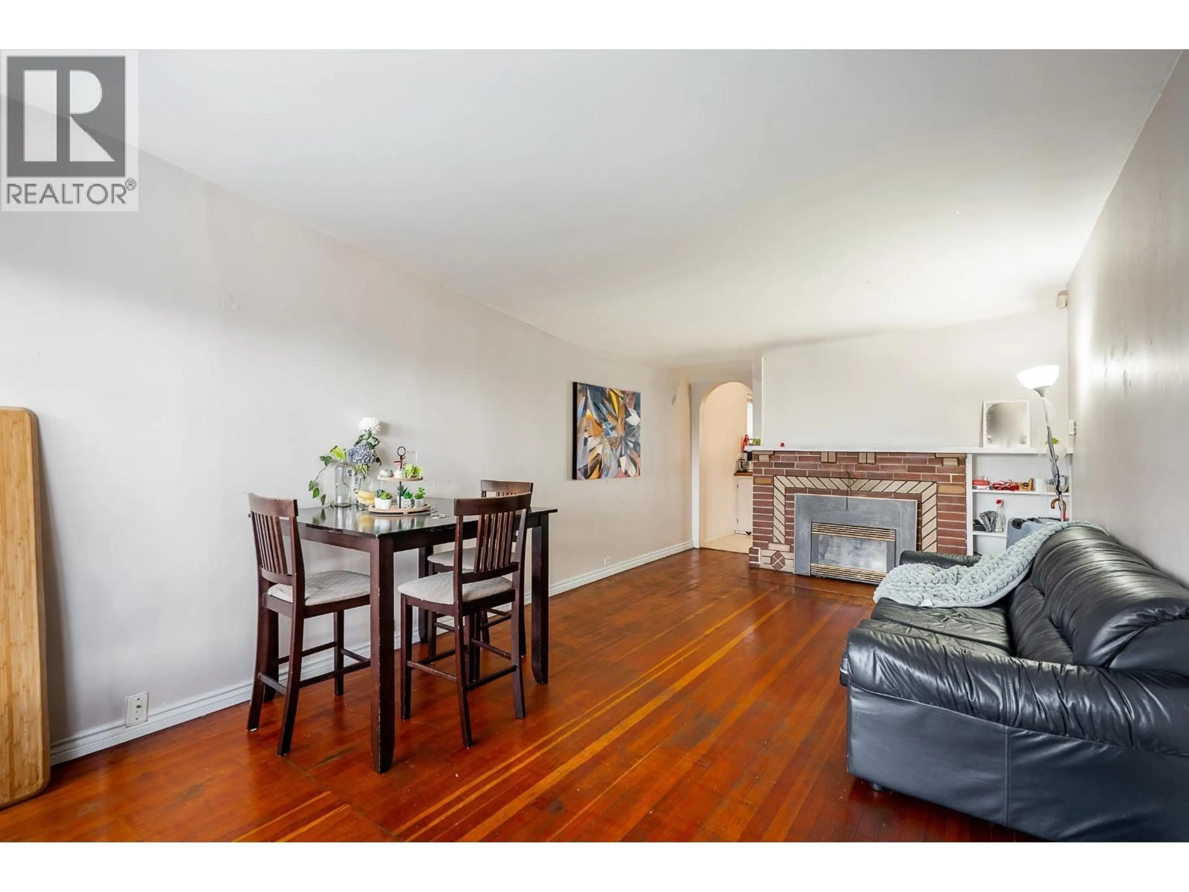 Unknown for 869 60TH AVENUE, Vancouver British Columbia V6P2A2