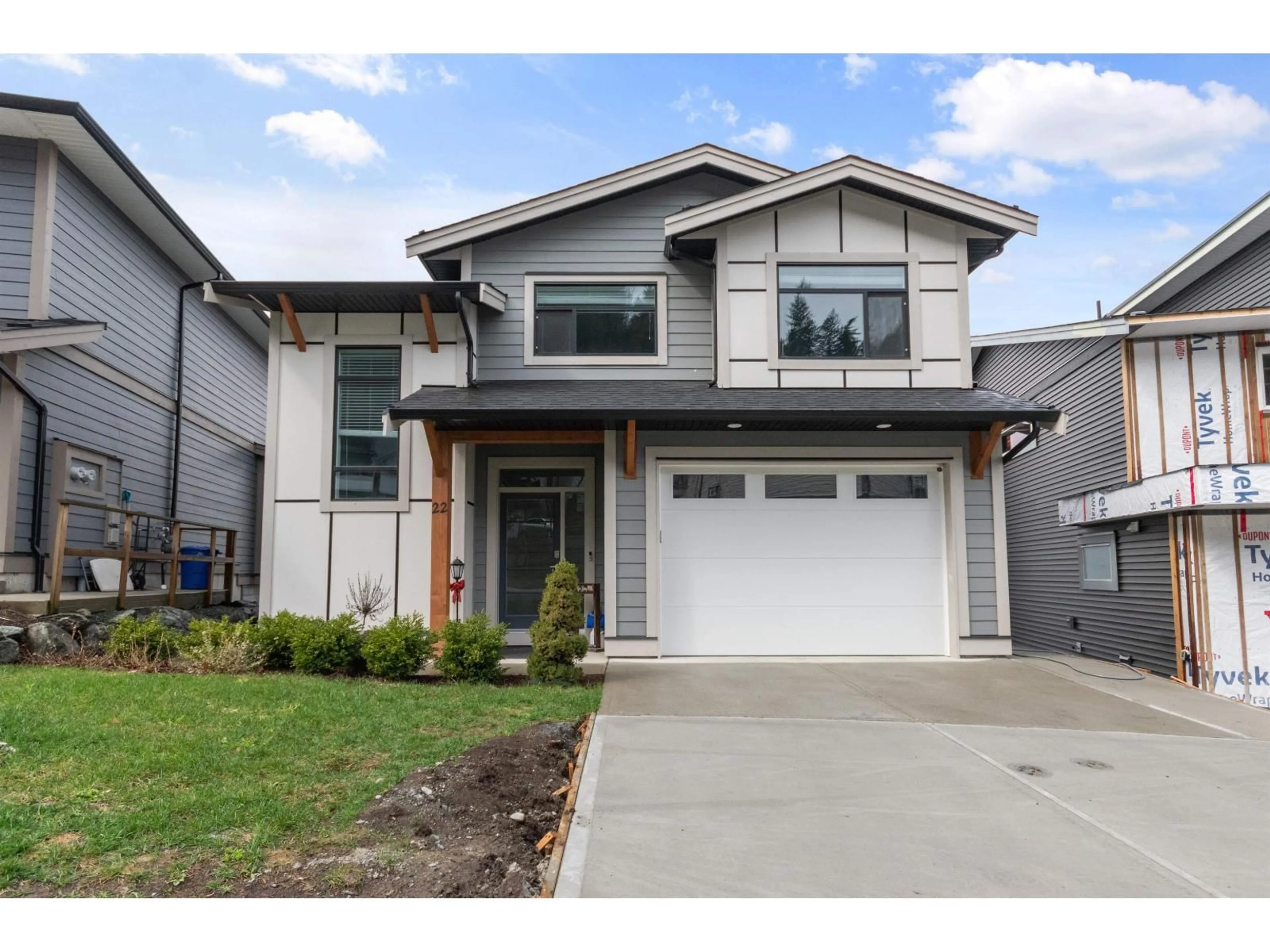 Home with vinyl exterior material, street for 22 - 6262 REXFORD DRIVE, Chilliwack British Columbia V2R6B4