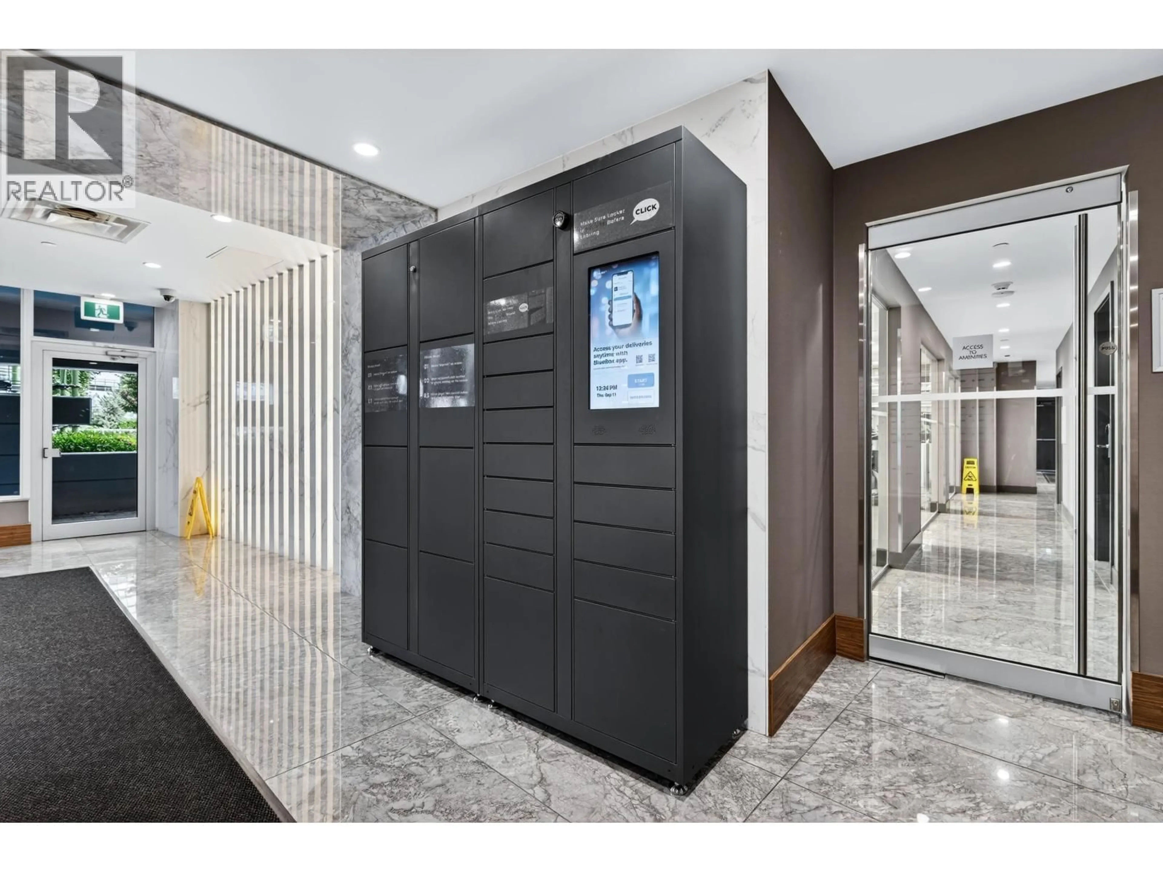 Indoor foyer for 1804 - 308 MORRISSEY ROAD, Port Moody British Columbia V3H0M2