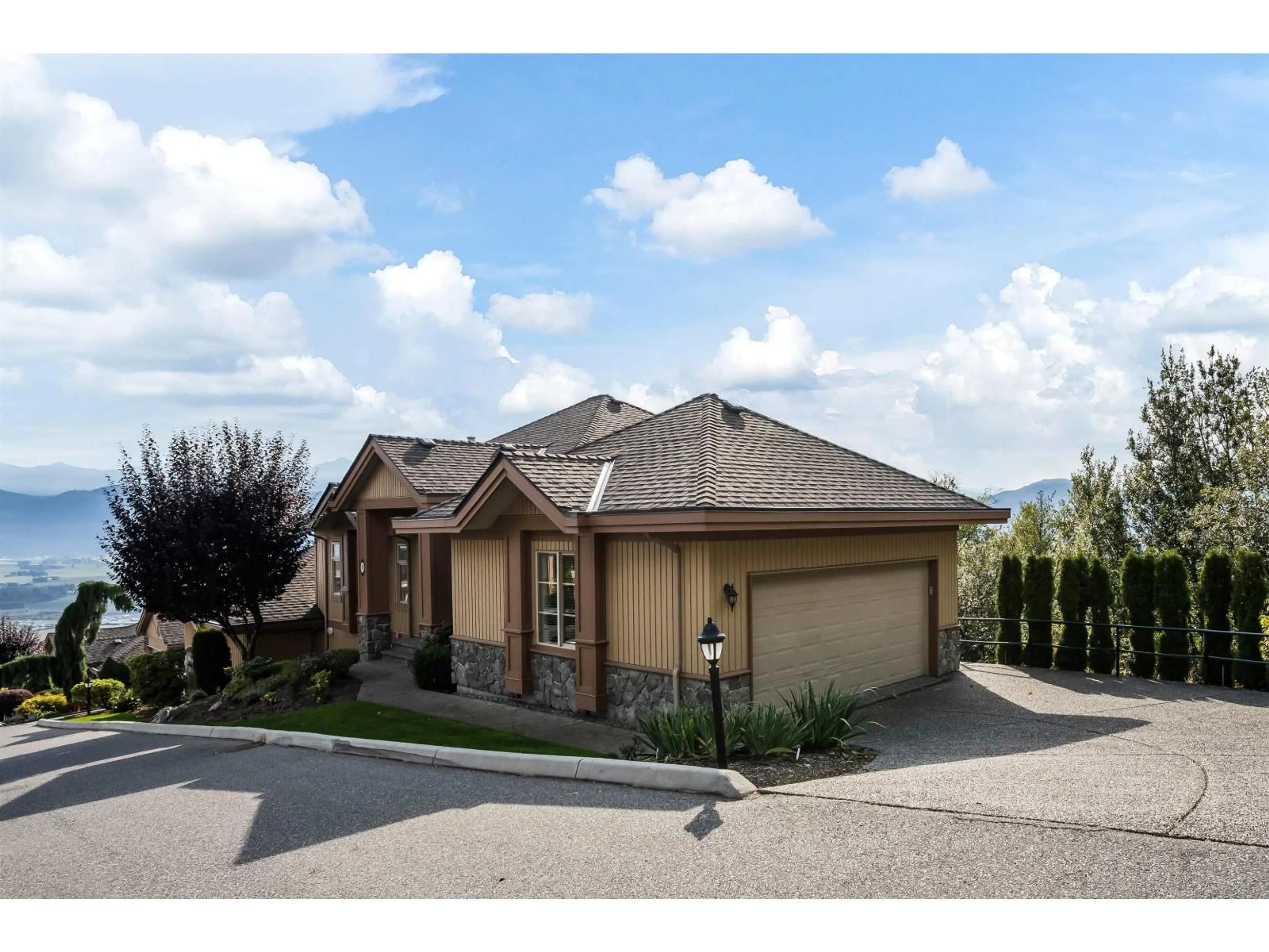 Home with brick exterior material, street for 35 - 35931 EMPRESS, Abbotsford British Columbia V3G2M8