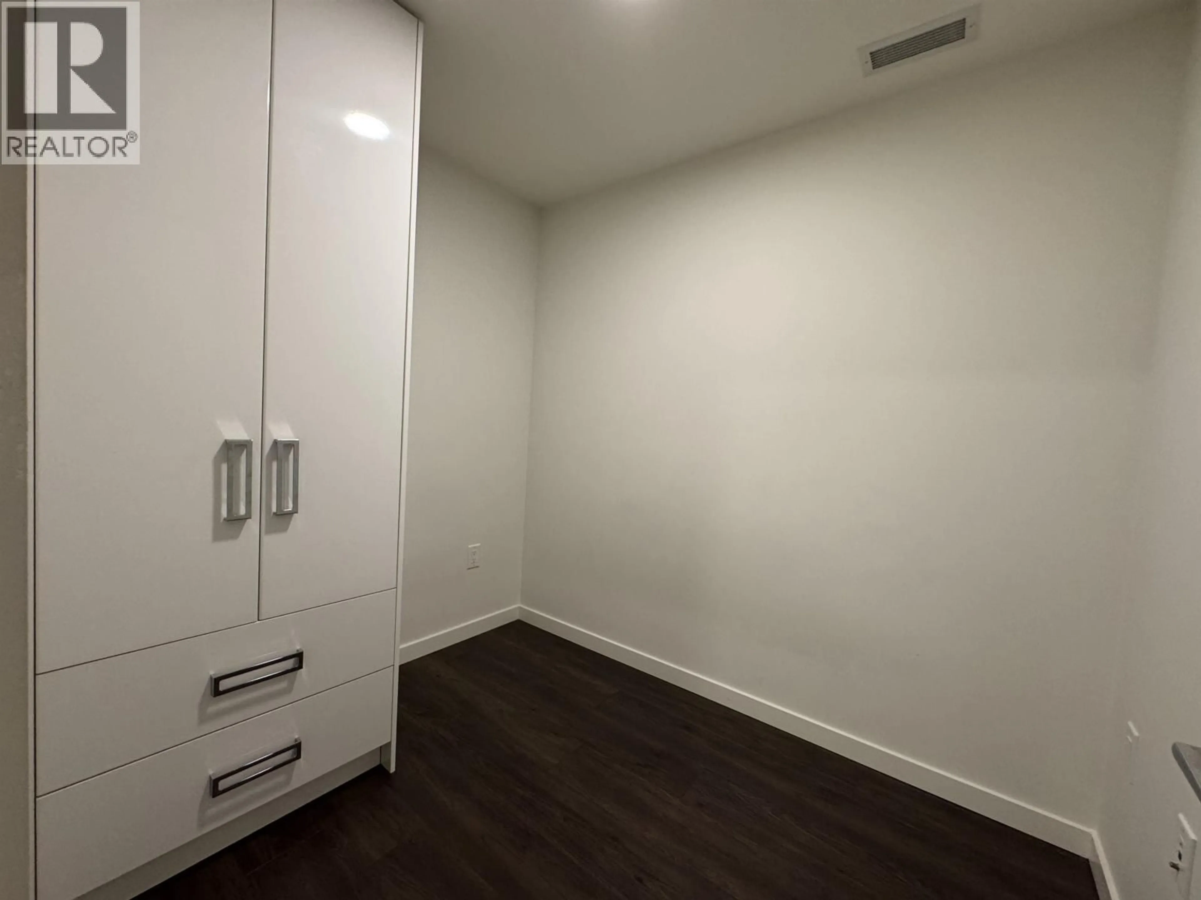 A pic of a room for 1707 - 691 NORTH ROAD, Coquitlam British Columbia V3J0H9