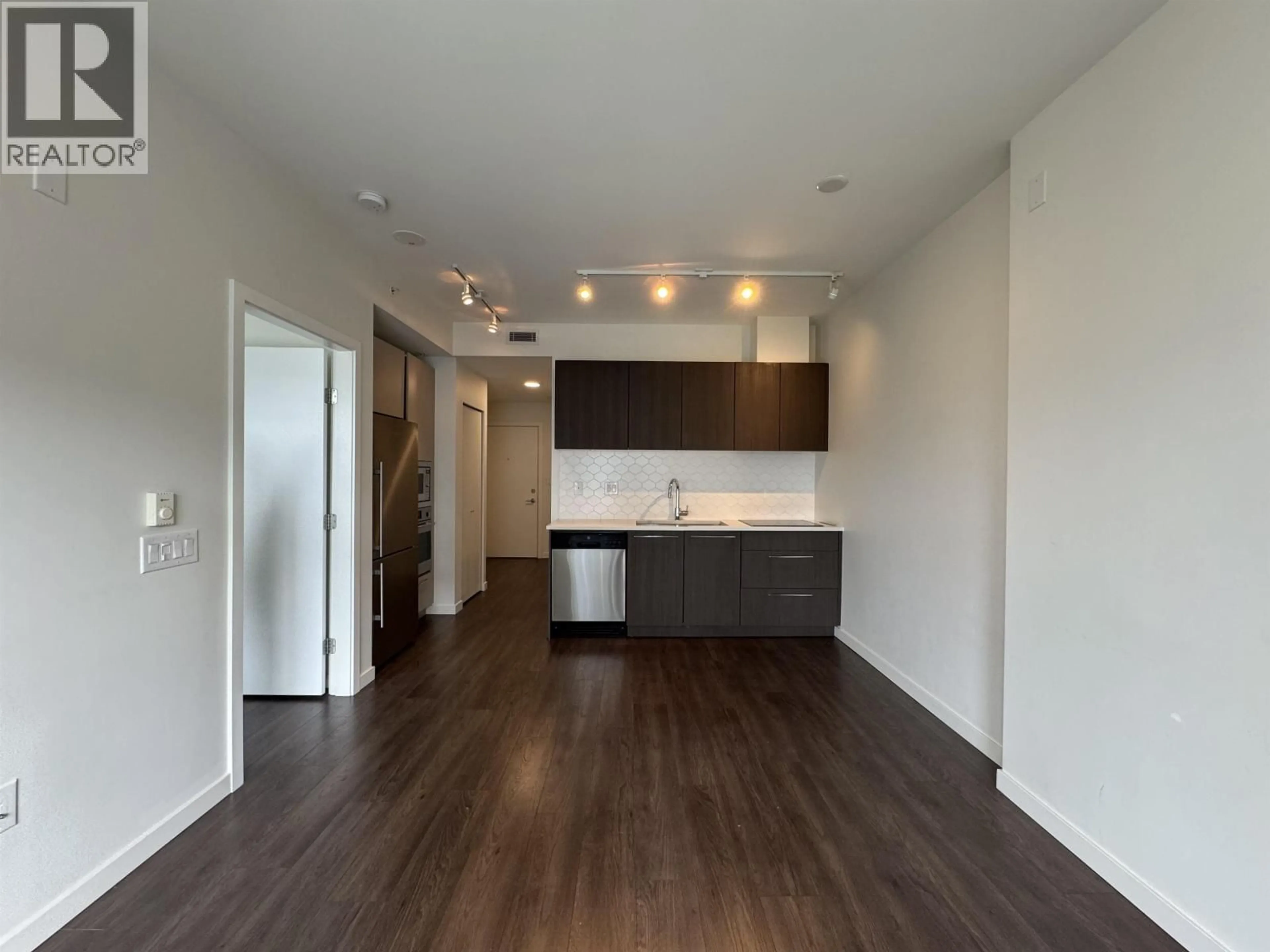 A pic of a room for 1707 - 691 NORTH ROAD, Coquitlam British Columbia V3J0H9