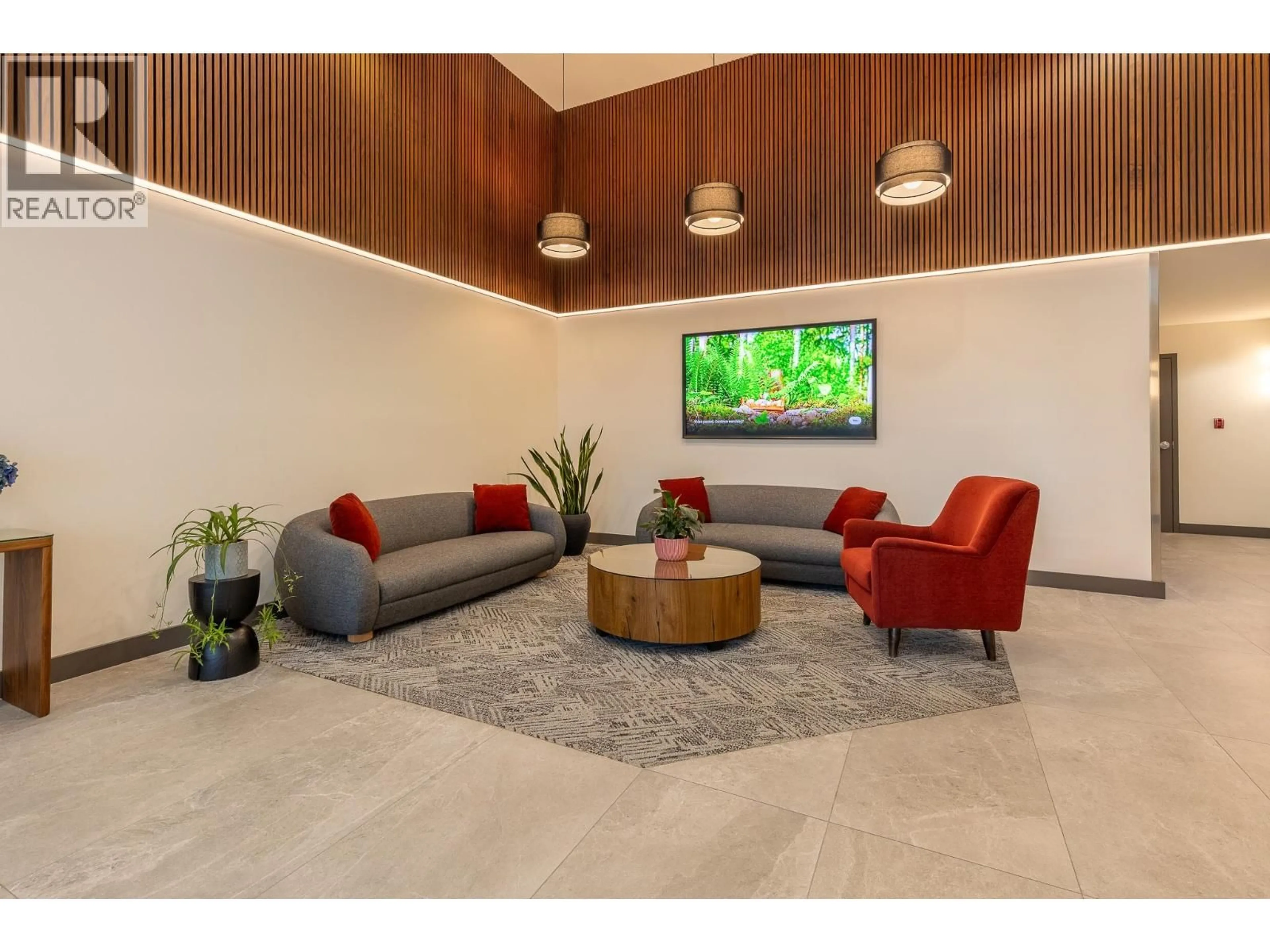 Lobby for 1401 - 6659 SOUTHOAKS CRESCENT, Burnaby British Columbia V5E4M9