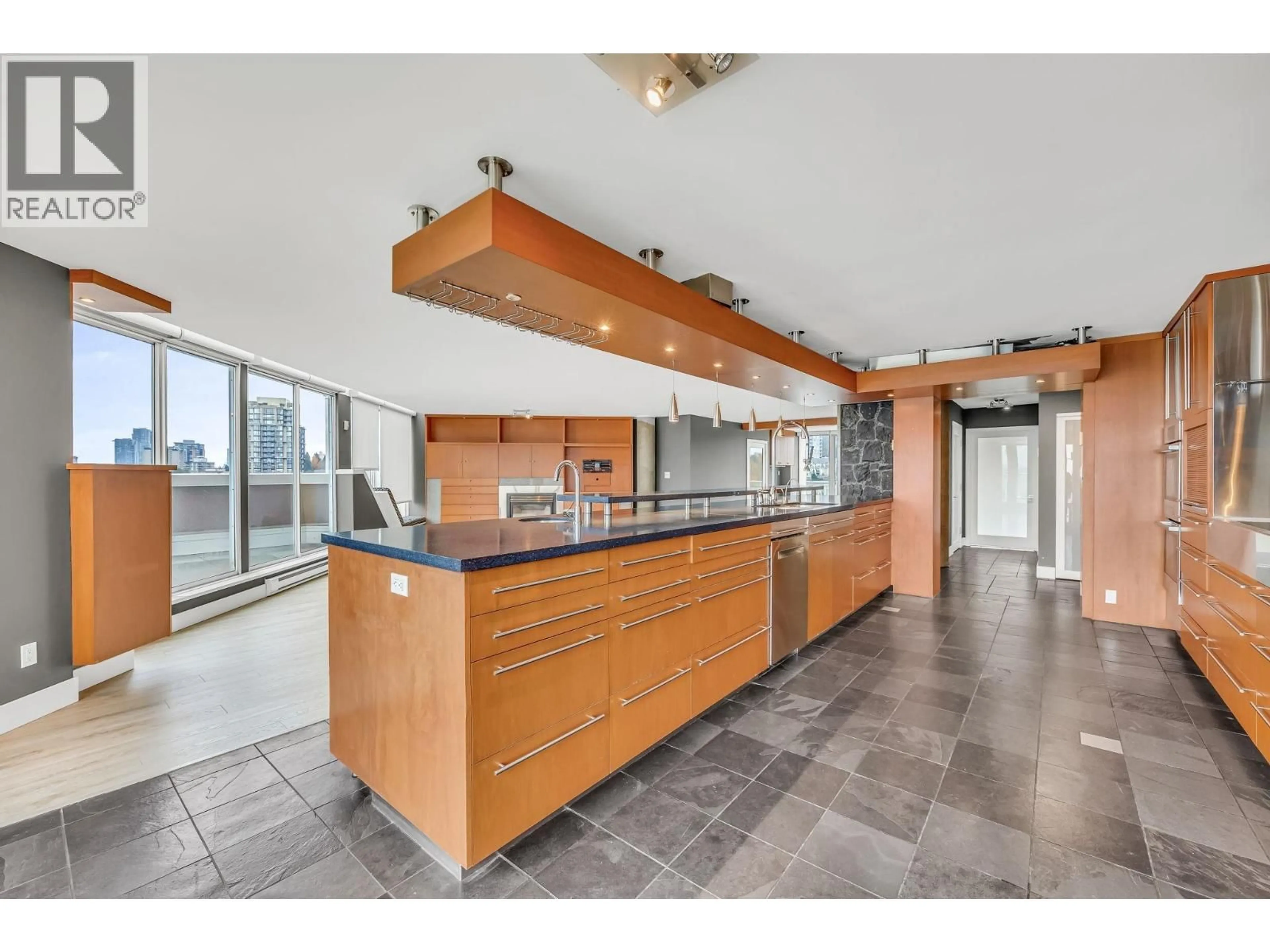 Unknown for 1801 - 71 JAMIESON COURT, New Westminster British Columbia V3L5R4