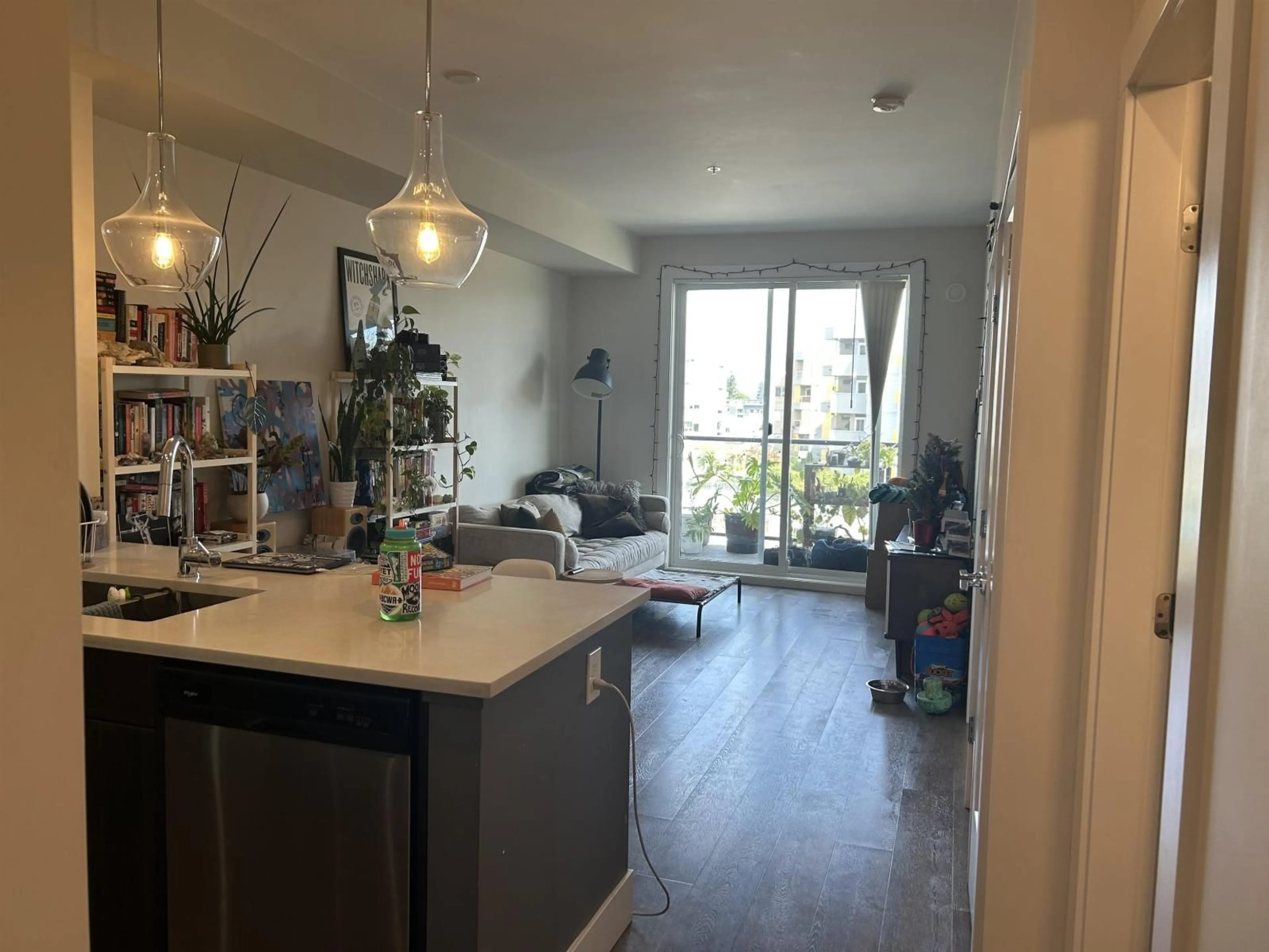 A pic of a room for 304 - 32838 VENTURA, Abbotsford British Columbia V2S0M5