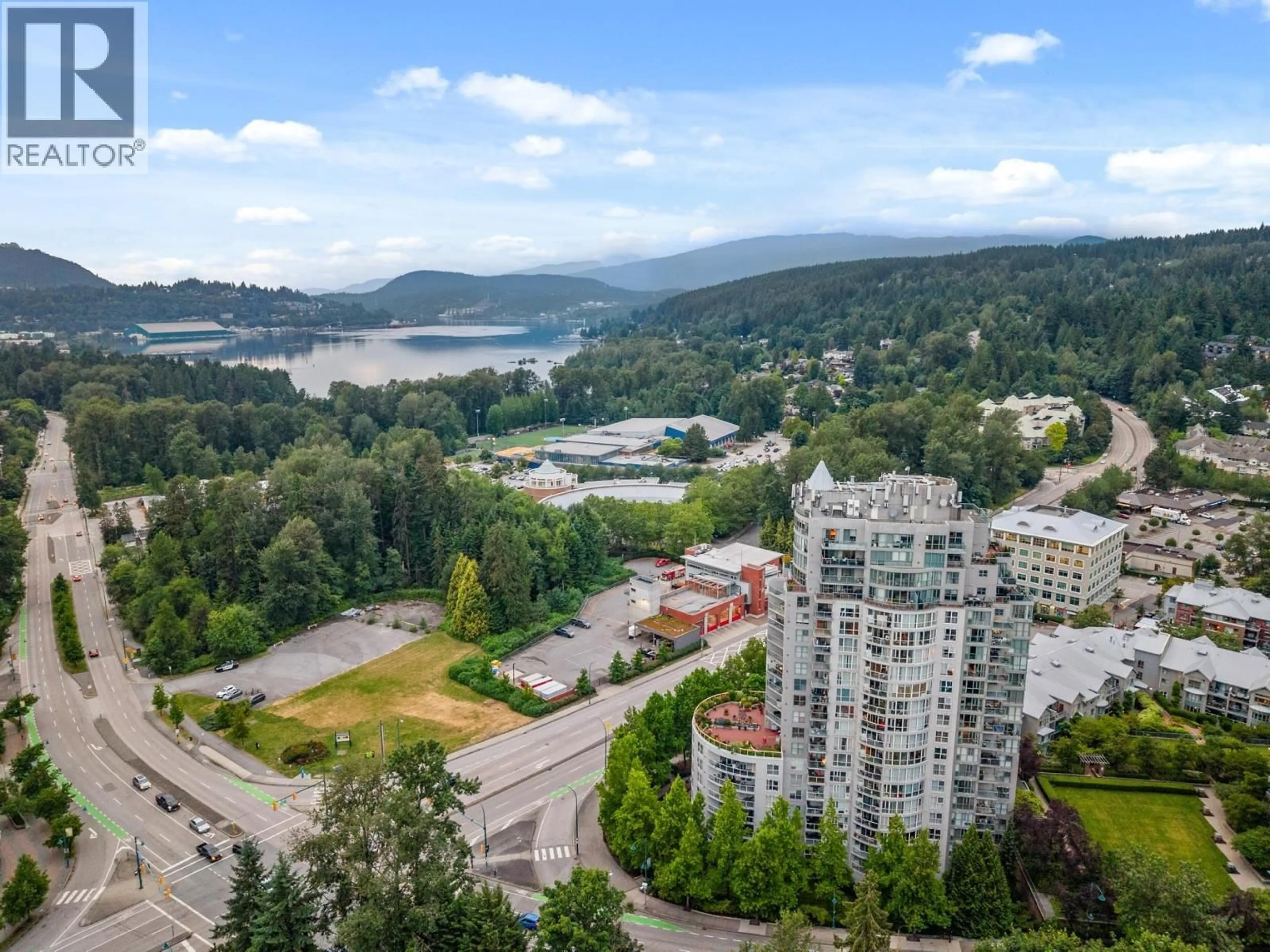 A pic from outside/outdoor area/front of a property/back of a property/a pic from drone, mountain view for 1004 - 200 NEWPORT DRIVE, Port Moody British Columbia V3H5B7