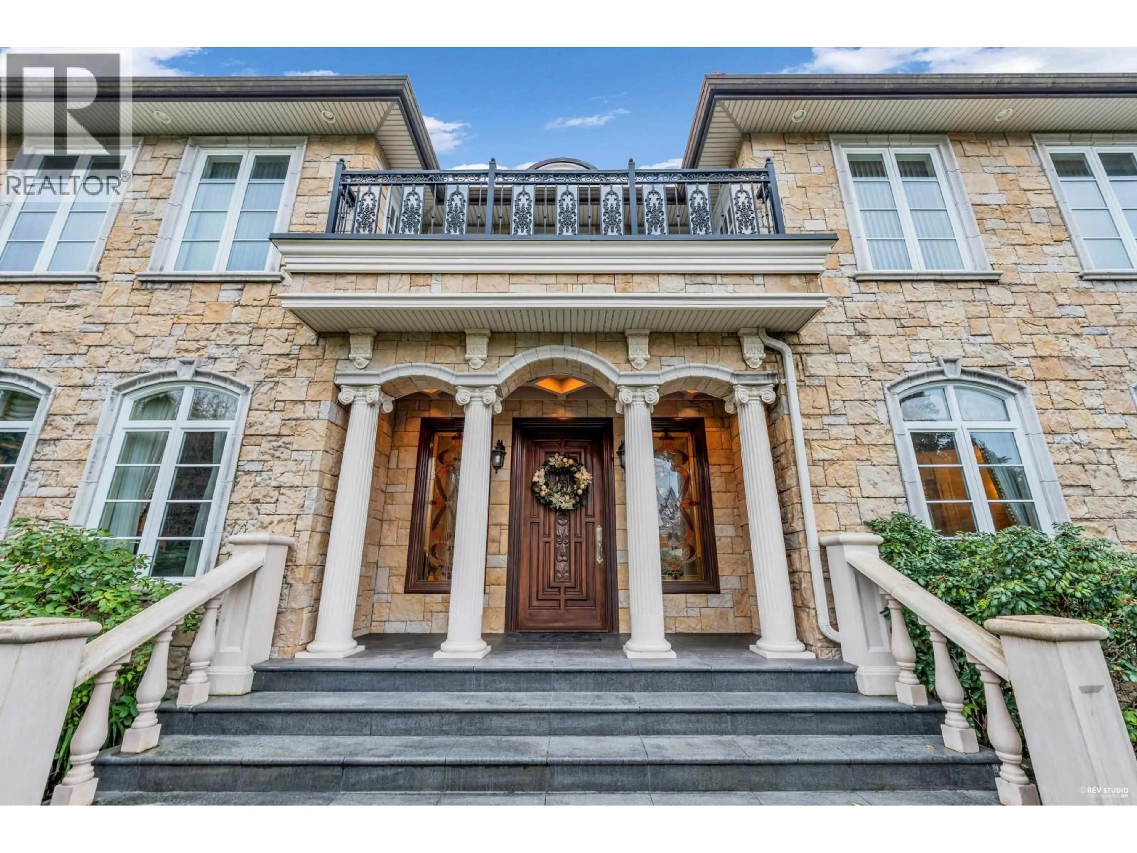 Indoor entryway for 1961 ALLISON ROAD, Vancouver British Columbia V6T1T2