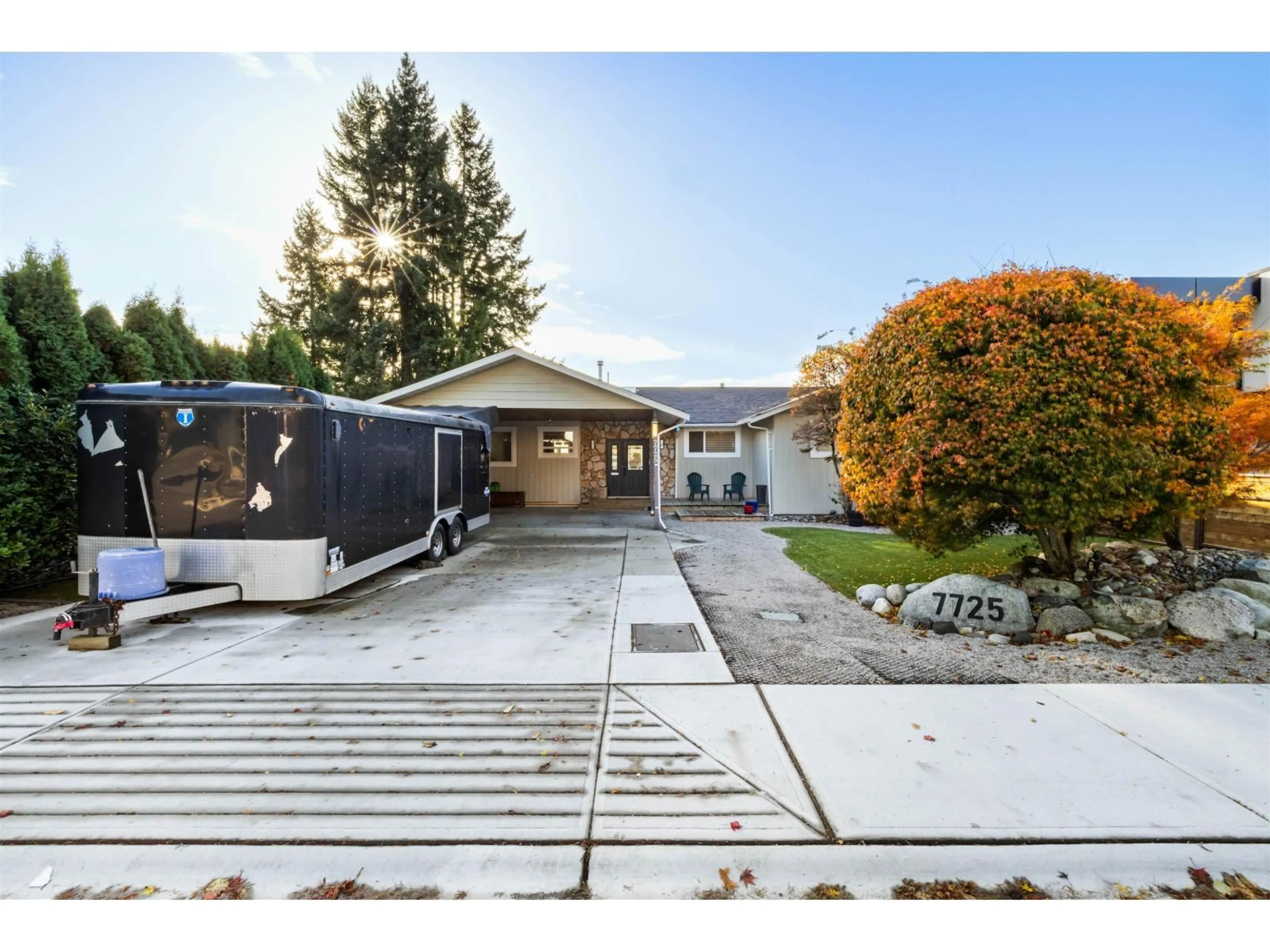 A pic from outside/outdoor area/front of a property/back of a property/a pic from drone, unknown for 7725 GARRETT, Delta British Columbia V4C4E7