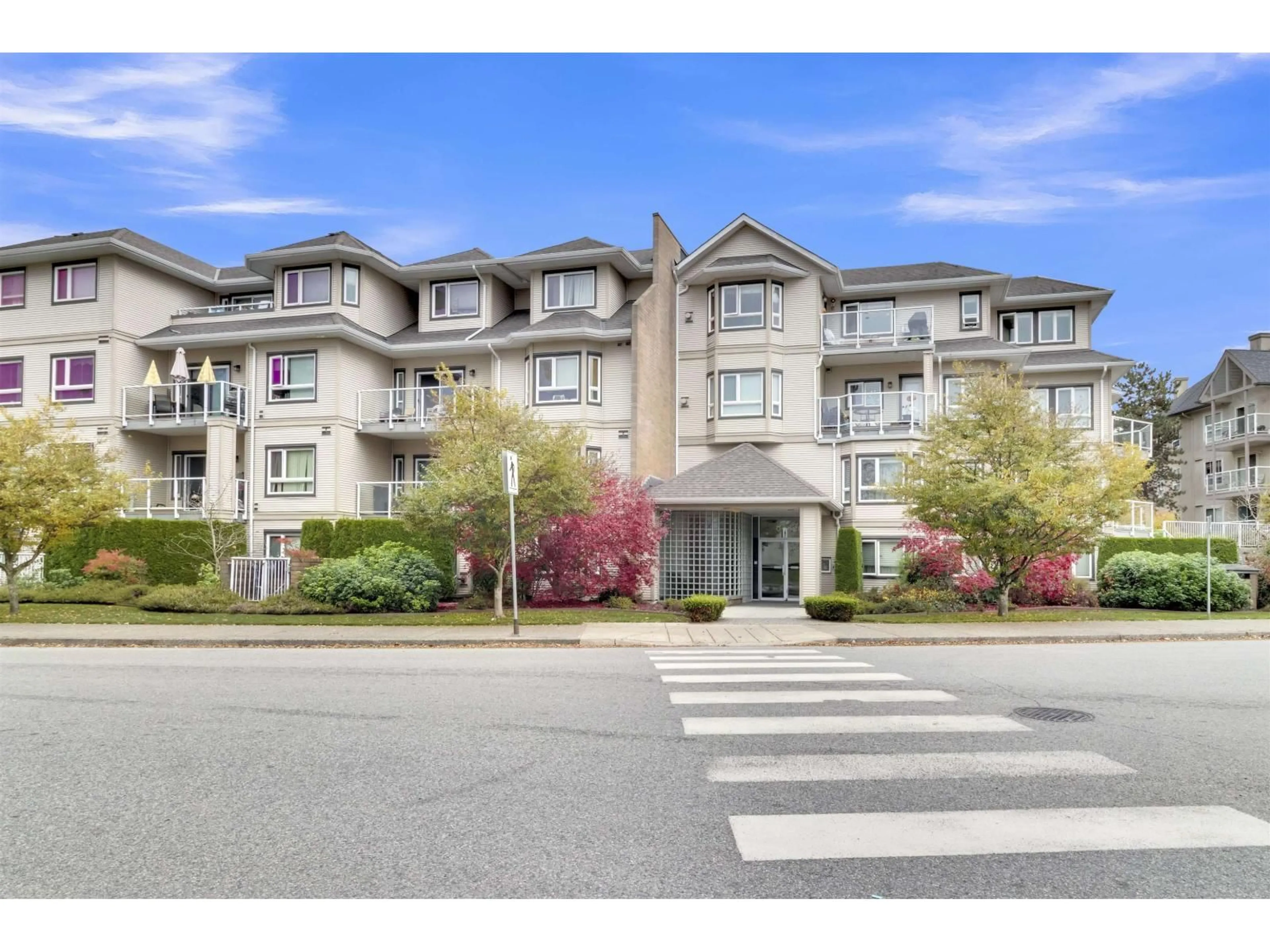 Unknown for 208 - 8142 120A STREET, Surrey British Columbia V3W3P3