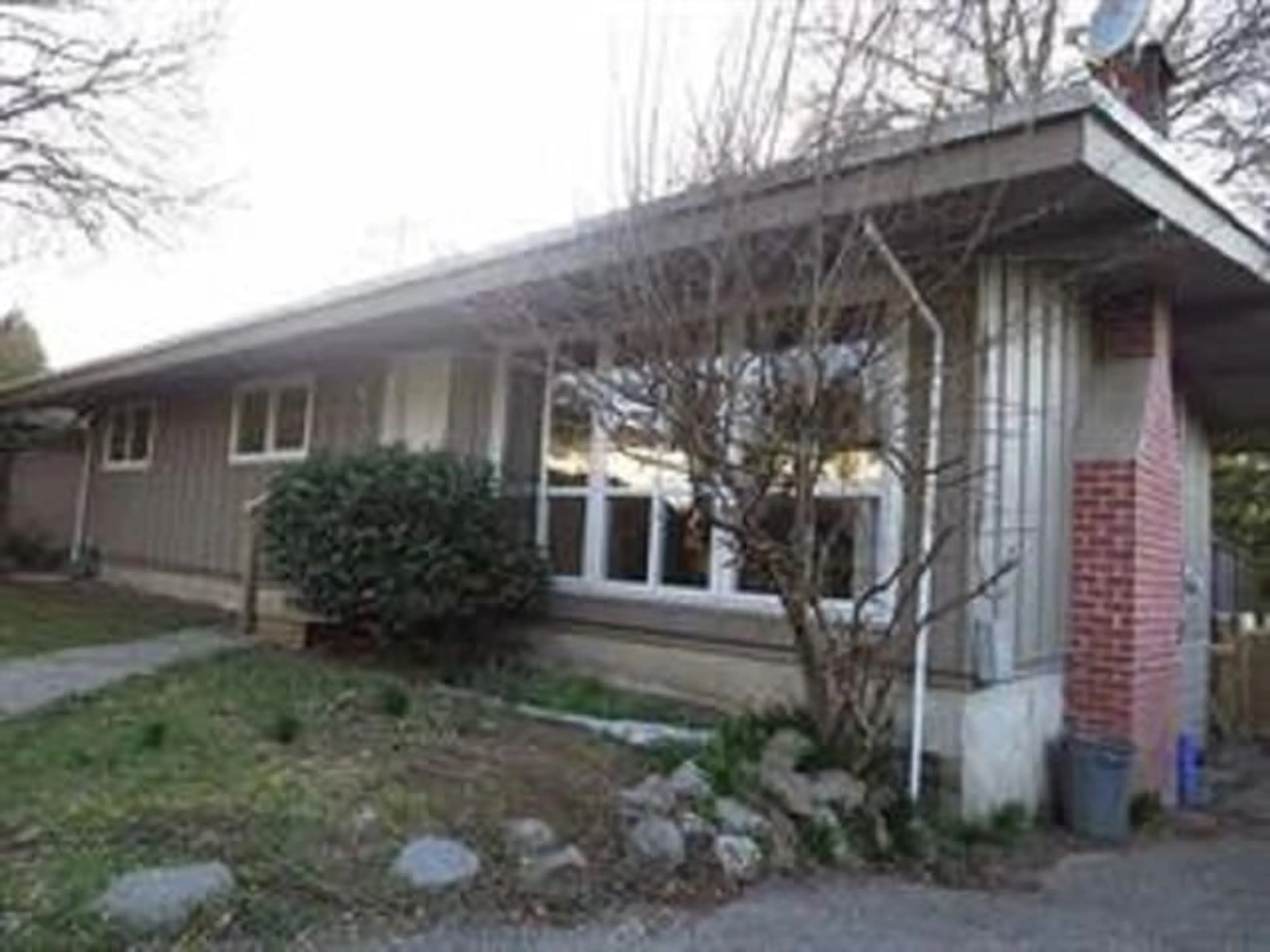 Unknown for 11331 LOUGHREN, Surrey British Columbia V3R4Z3