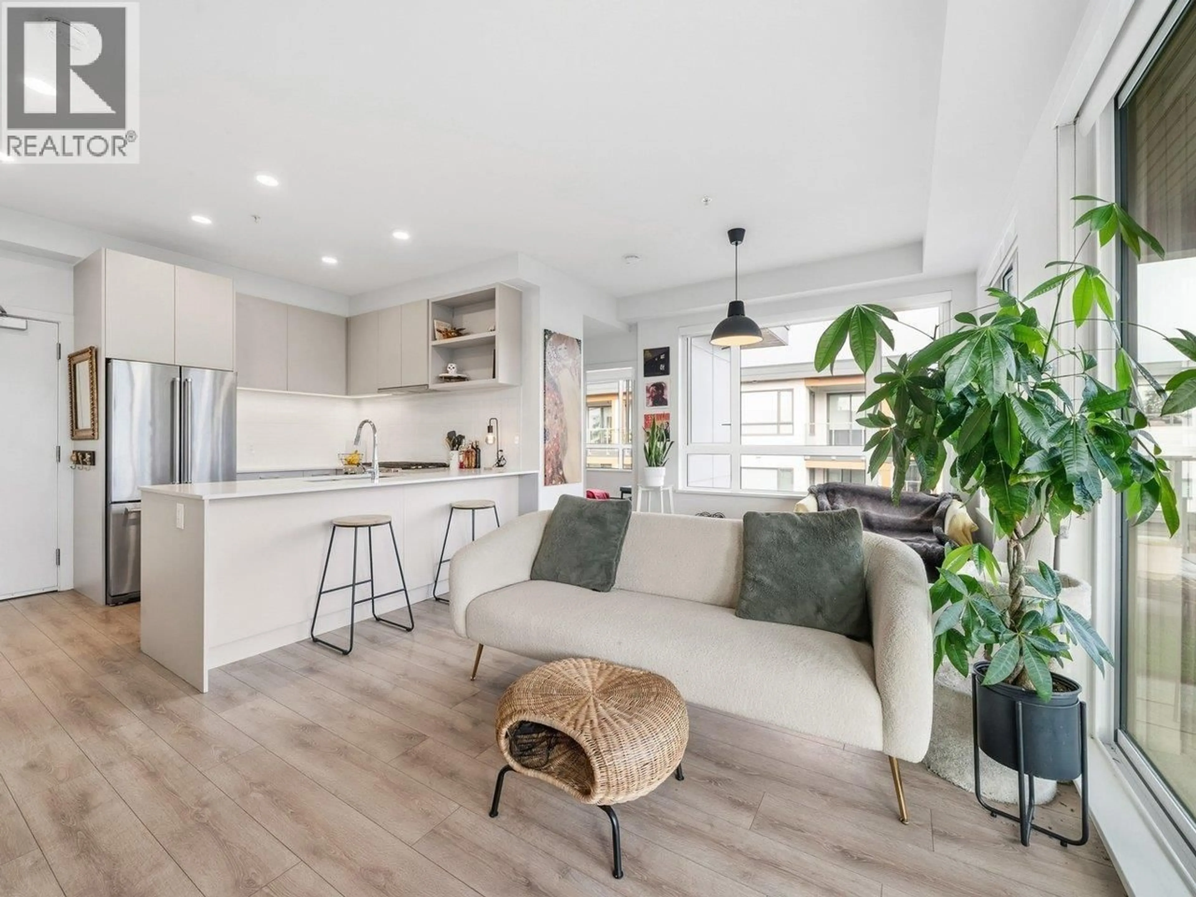 Open concept kitchen, unknown for 613 - 735 ANSKAR COURT, Coquitlam British Columbia V3J0L7