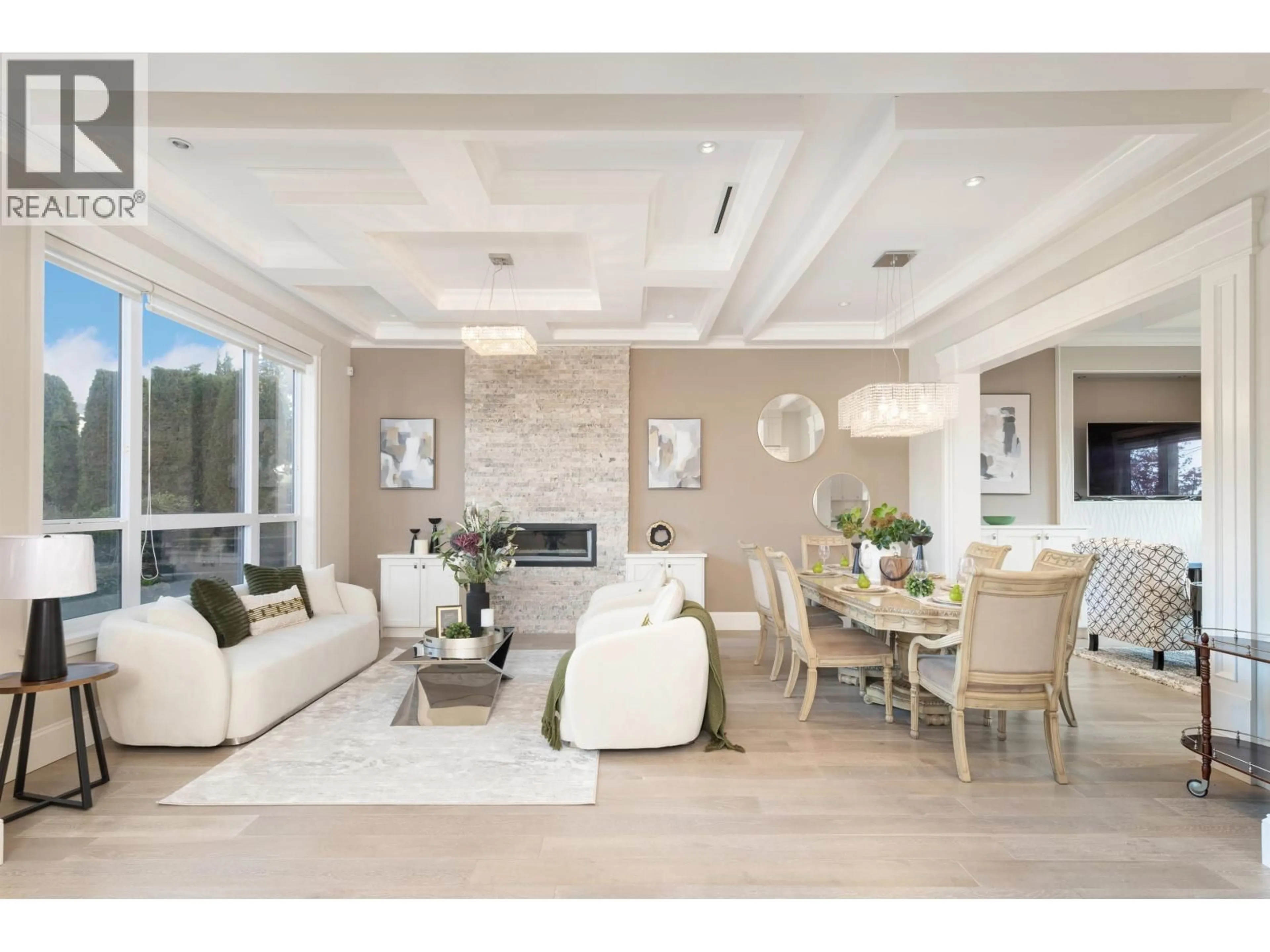 Unknown for 6326 DAWSON STREET, Burnaby British Columbia V5B2W6