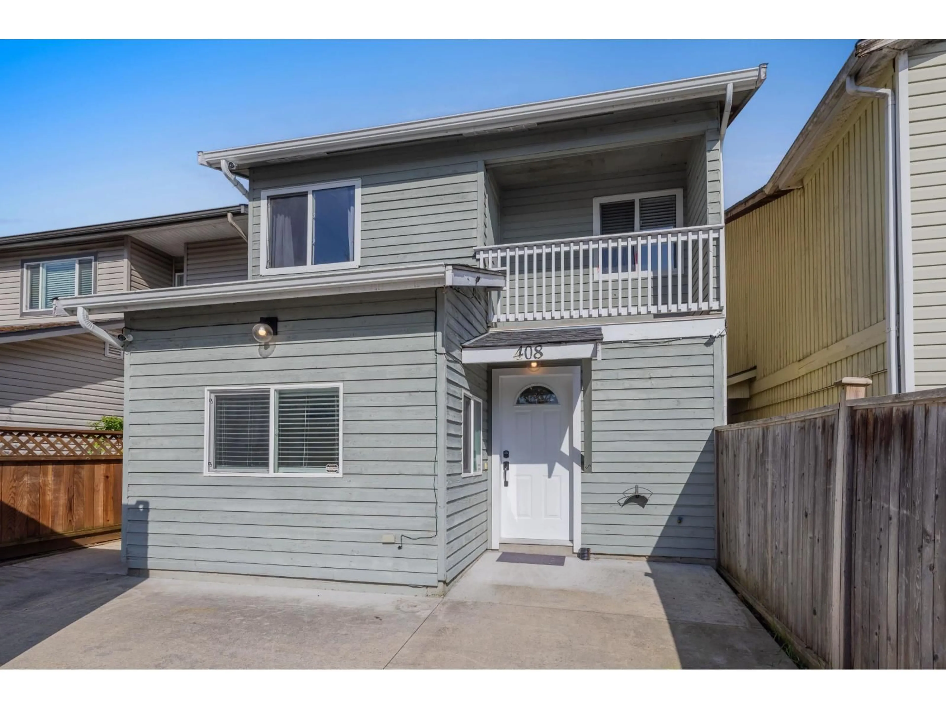 Unknown for 408 BRUNEAU, Langley British Columbia V4W3K9