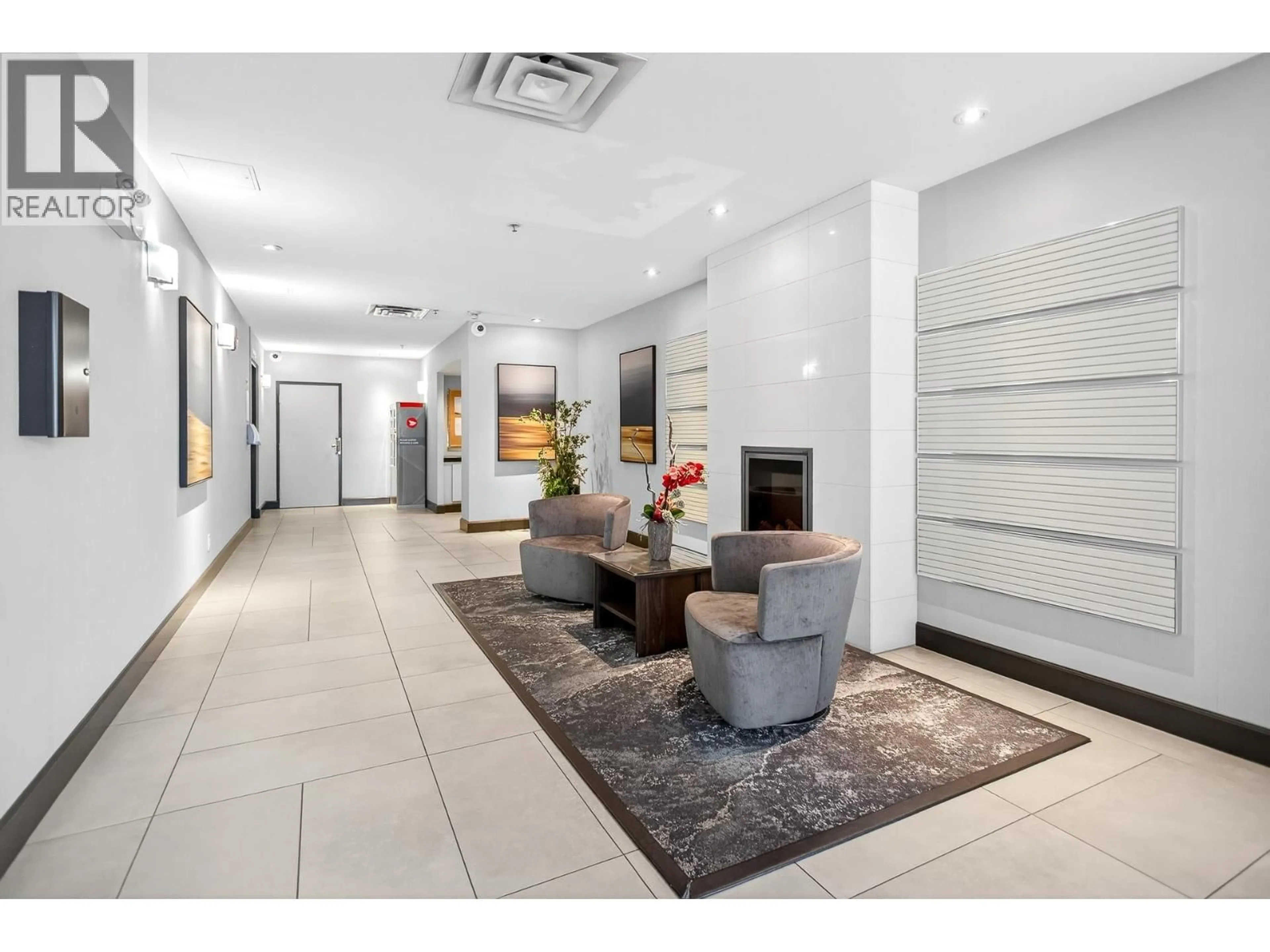 Lobby for 213 - 220 NEWPORT DRIVE, Port Moody British Columbia V3H5B8