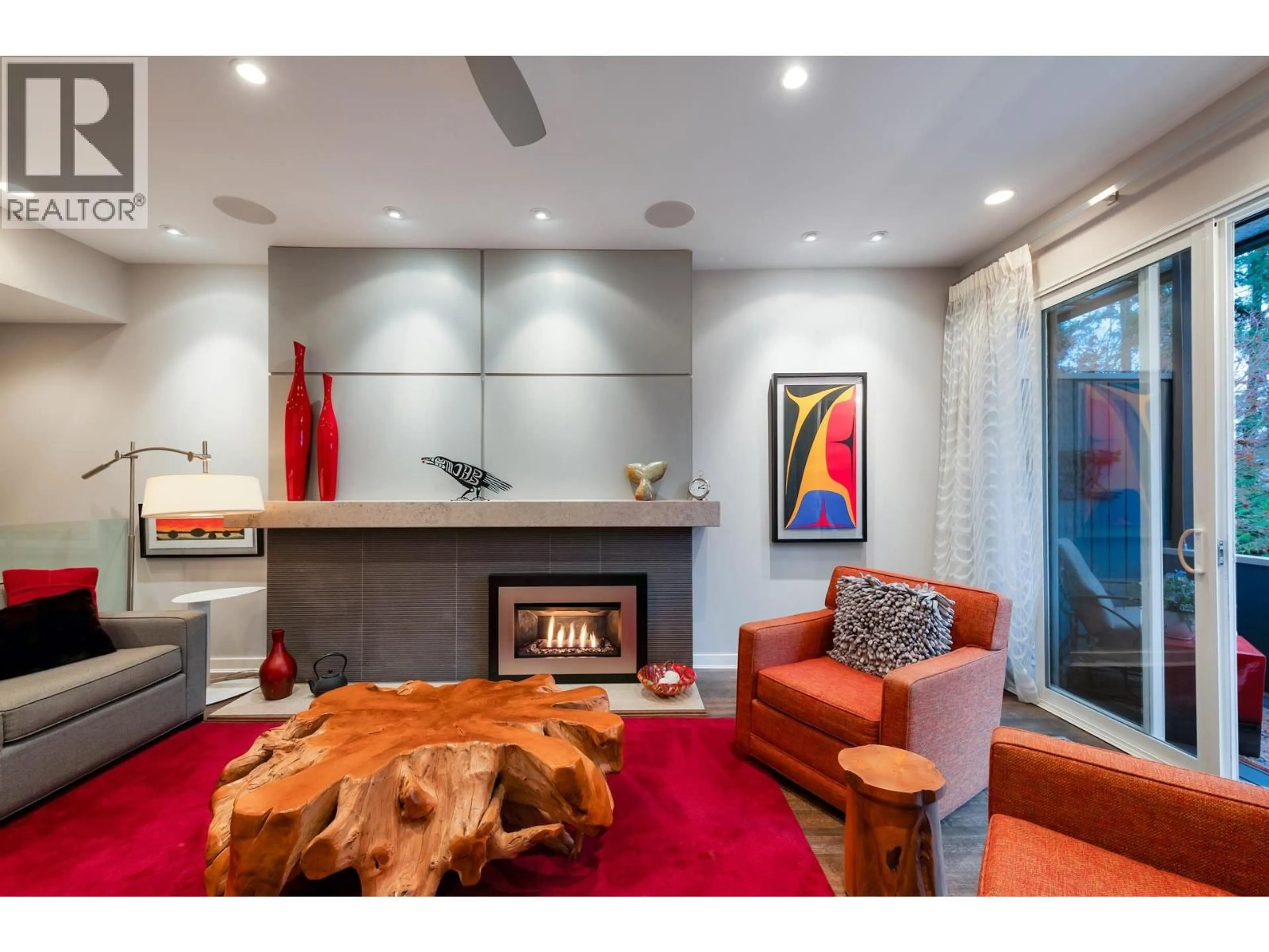 Living room with furniture, unknown for 3669 EDGEMONT BOULEVARD, North Vancouver British Columbia V7R2P6