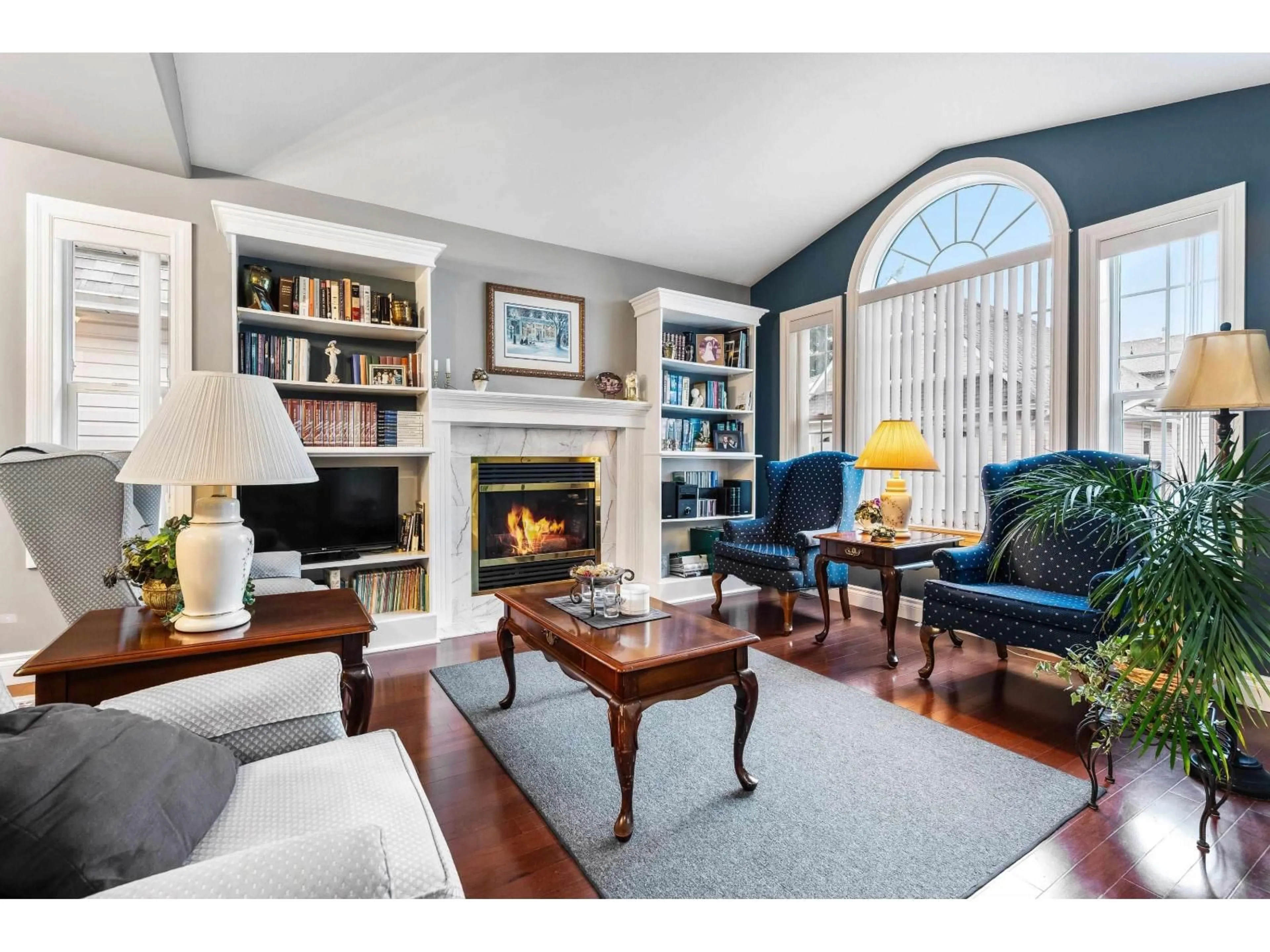 Living room with furniture, unknown for 8 - 6336 TYSON ROAD, Chilliwack British Columbia V2R3X7