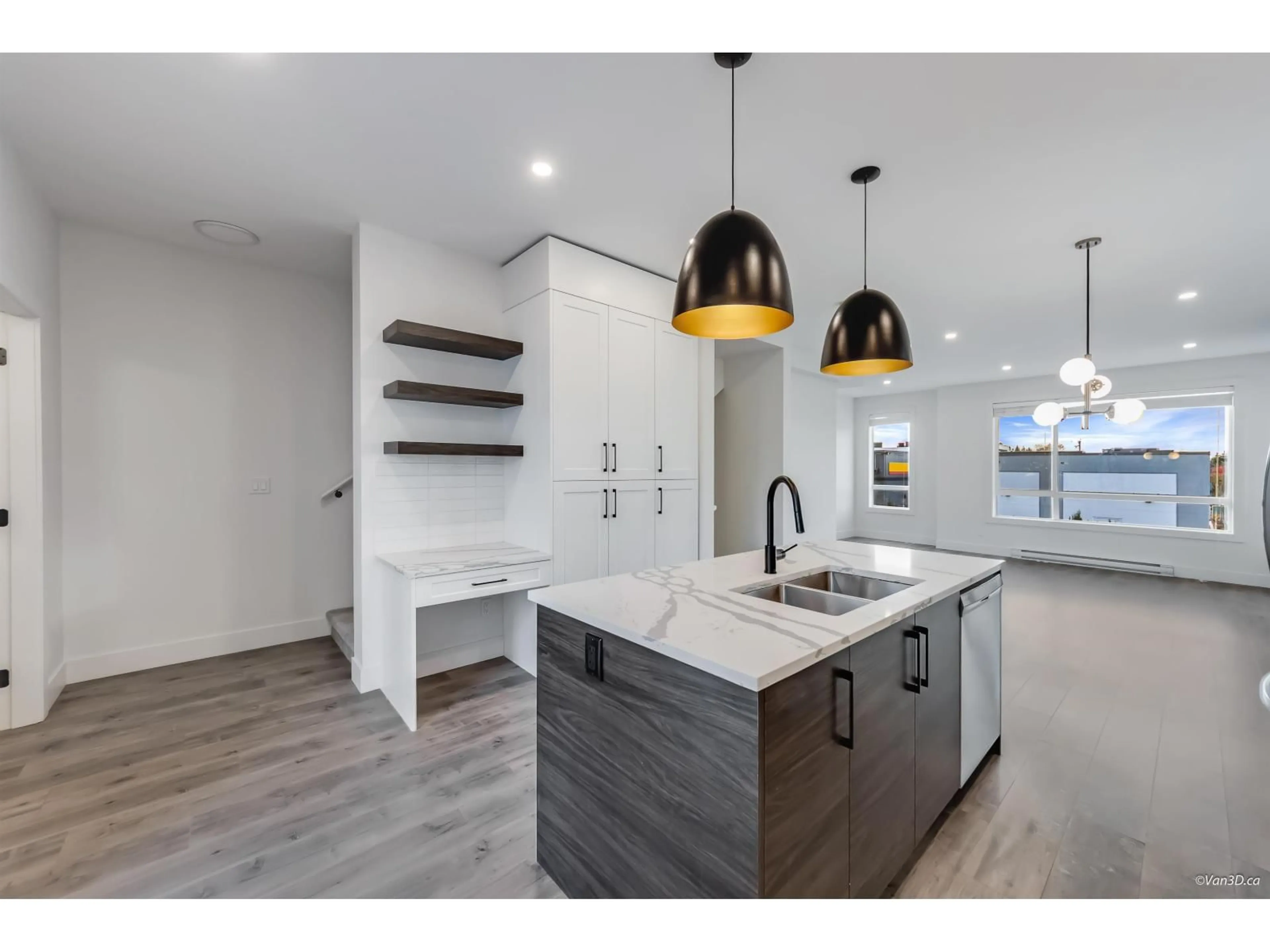 Open concept kitchen, unknown for 18 - 27640 LANTERN, Abbotsford British Columbia V4X0C3