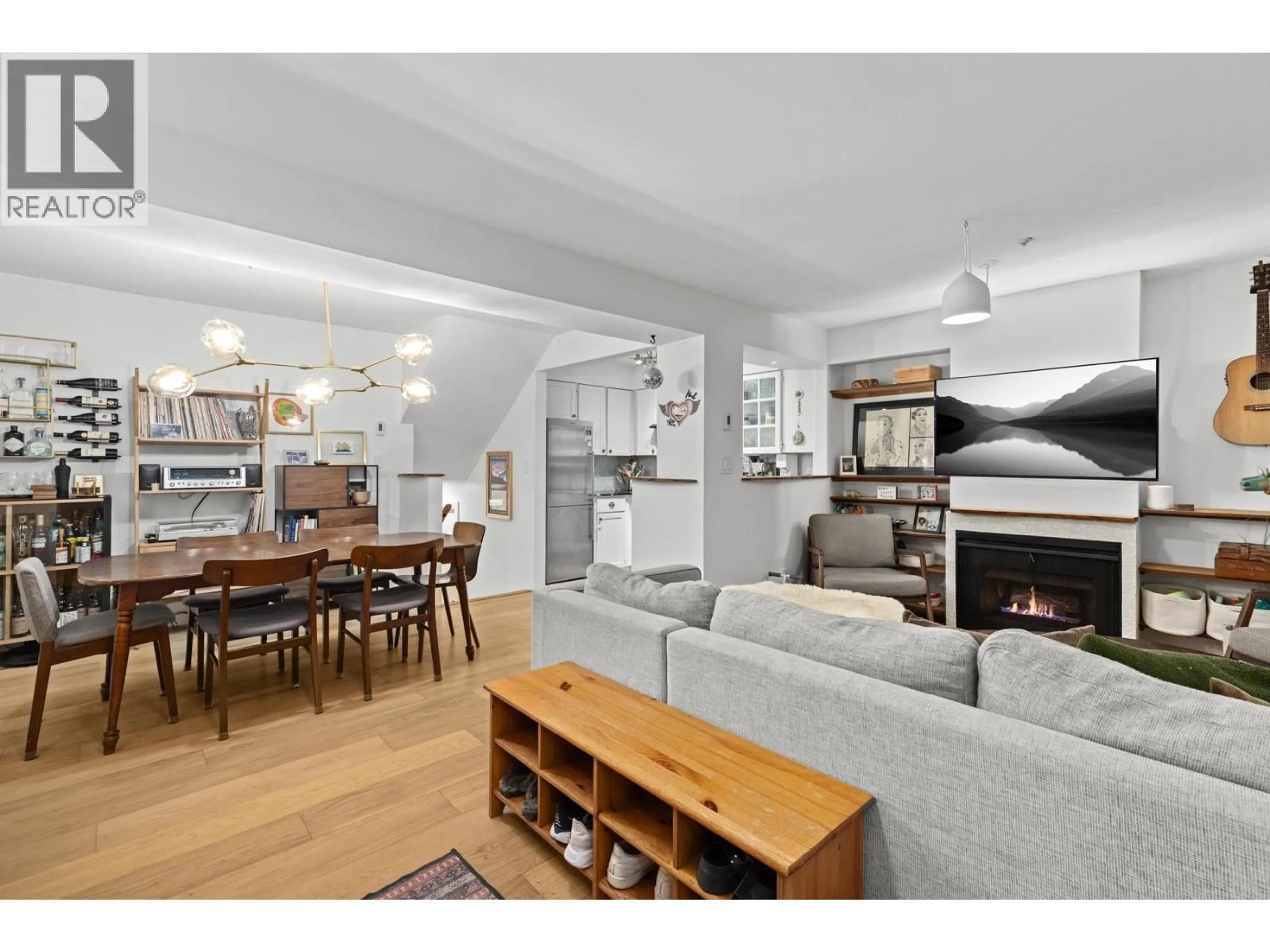 Open concept kitchen, unknown for 776 UNION STREET, Vancouver British Columbia V6A2C2