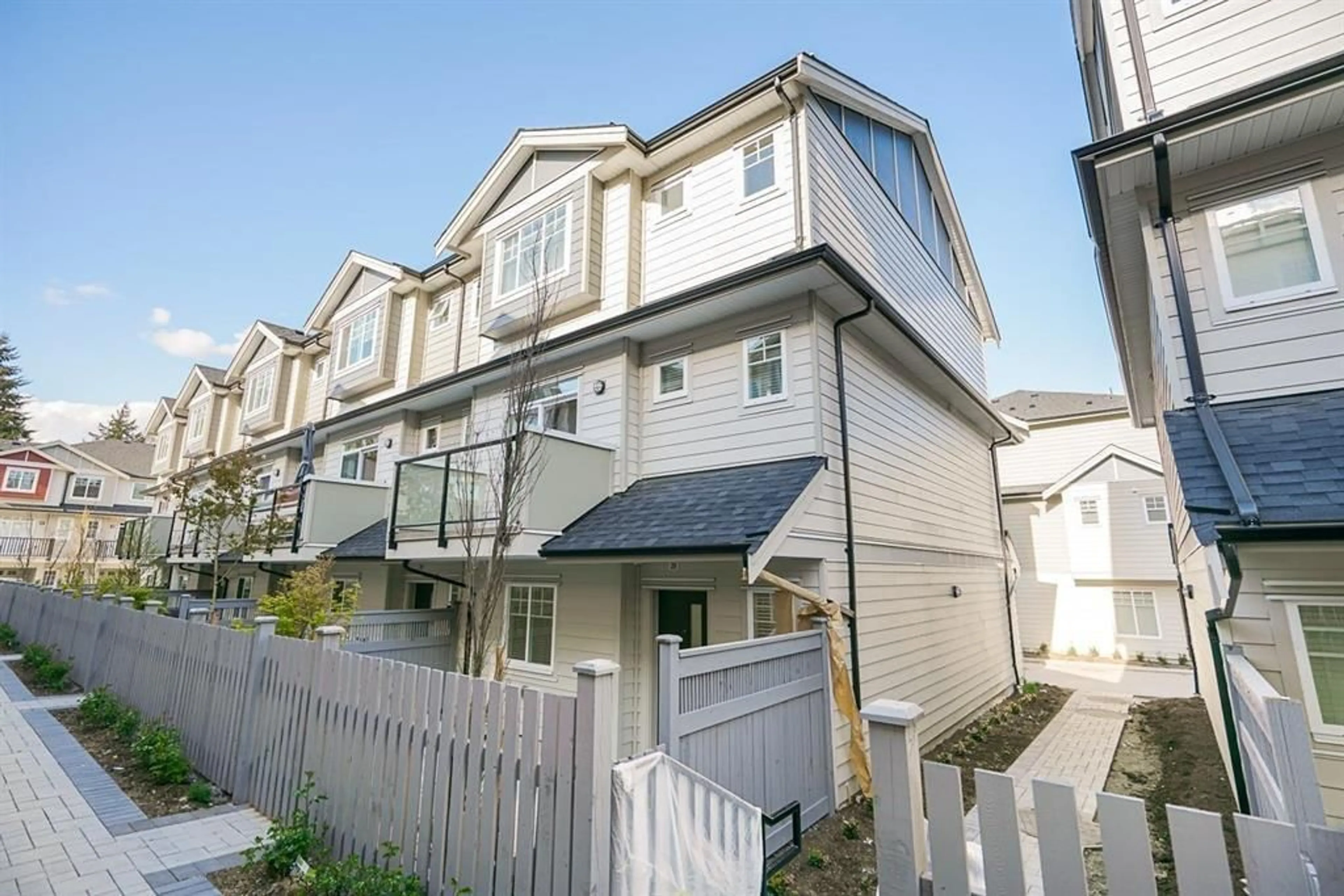 Unknown for 29 - 13898 64 AVENUE, Surrey British Columbia V3W1L6