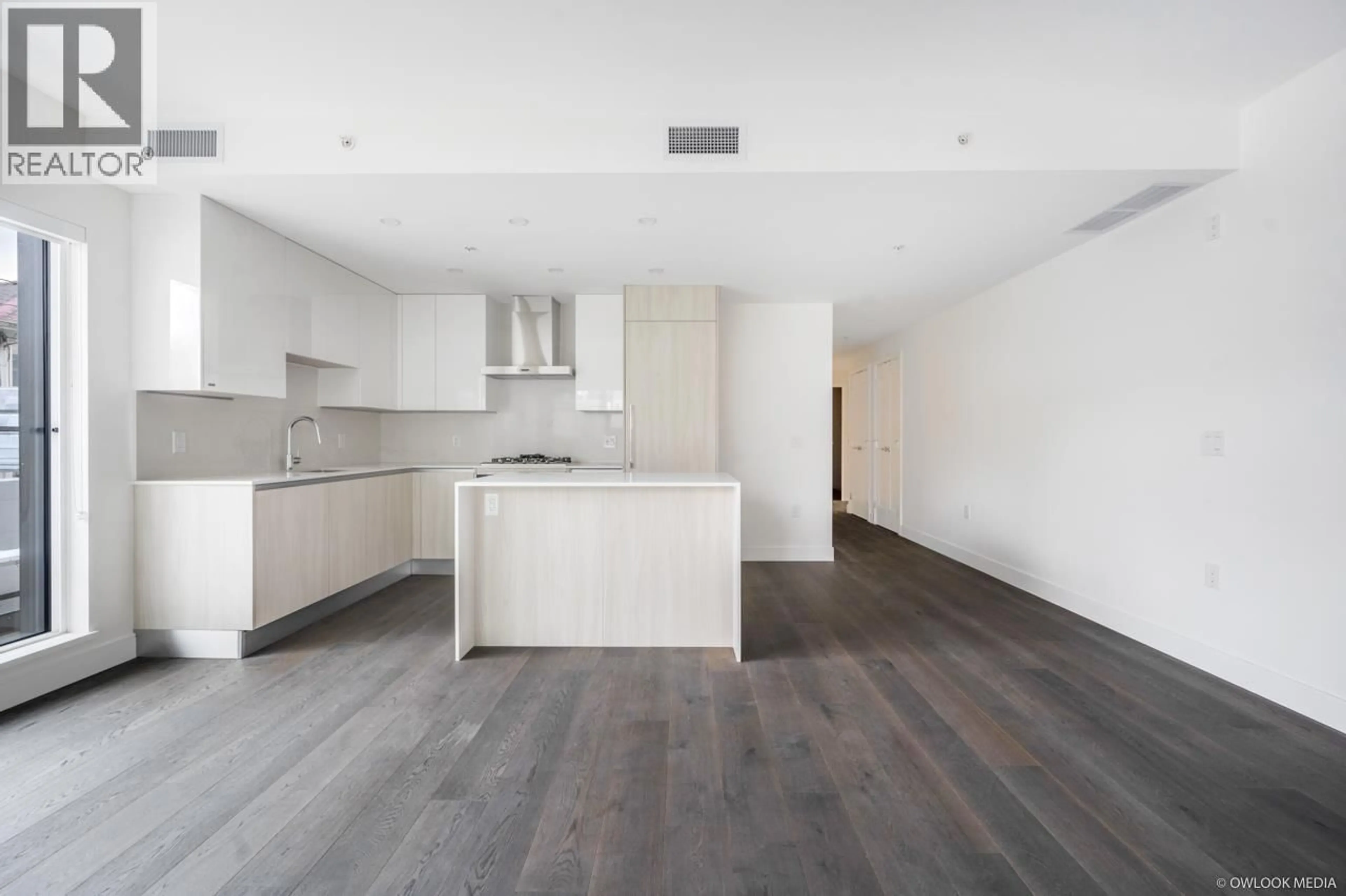 Open concept kitchen, unknown for 105 - 477 59TH AVENUE, Vancouver British Columbia V5X1X4