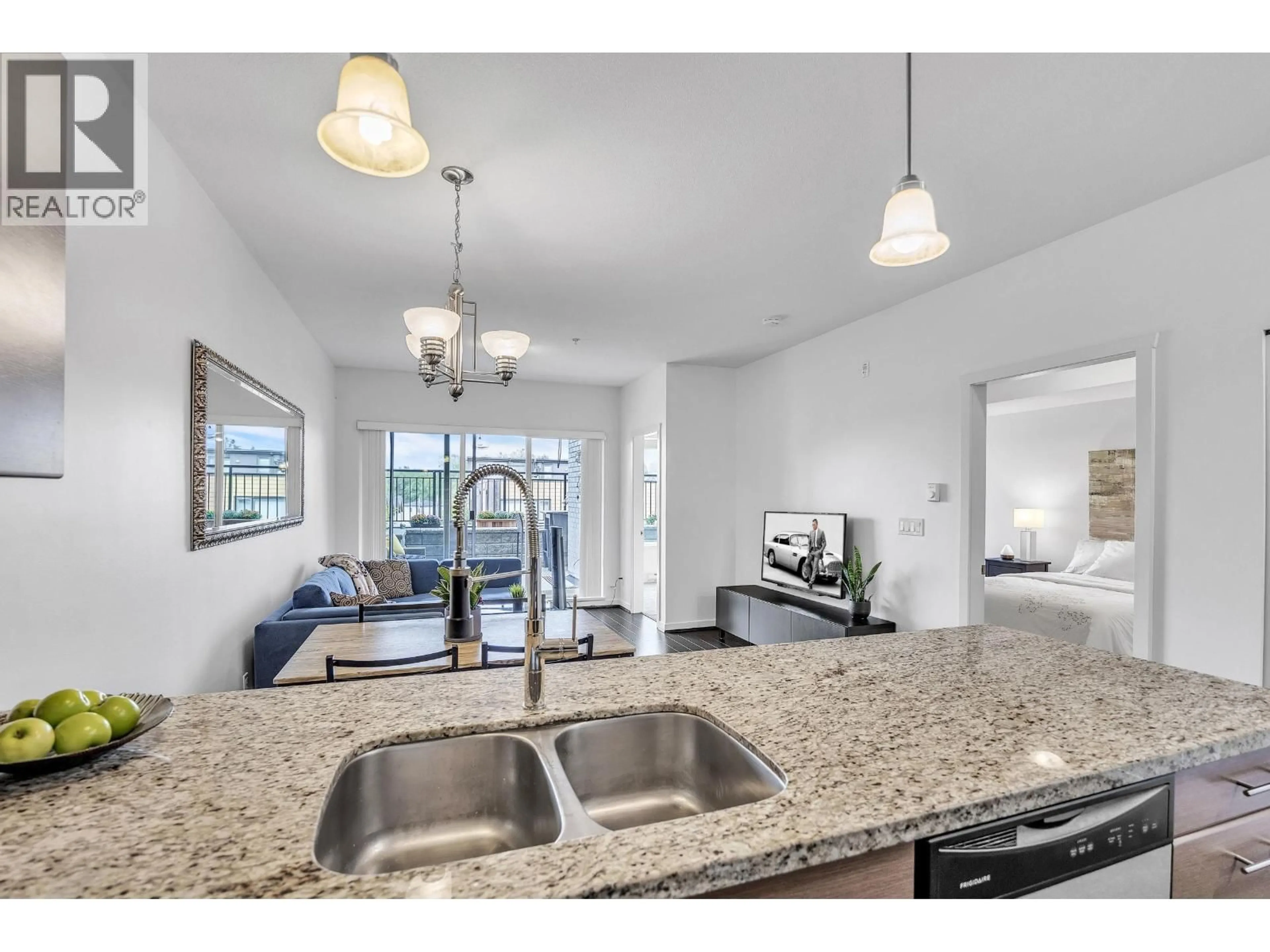 Open concept kitchen, ceramic/tile floor for 205 - 2239 KINGSWAY BOULEVARD, Vancouver British Columbia V5N0E5