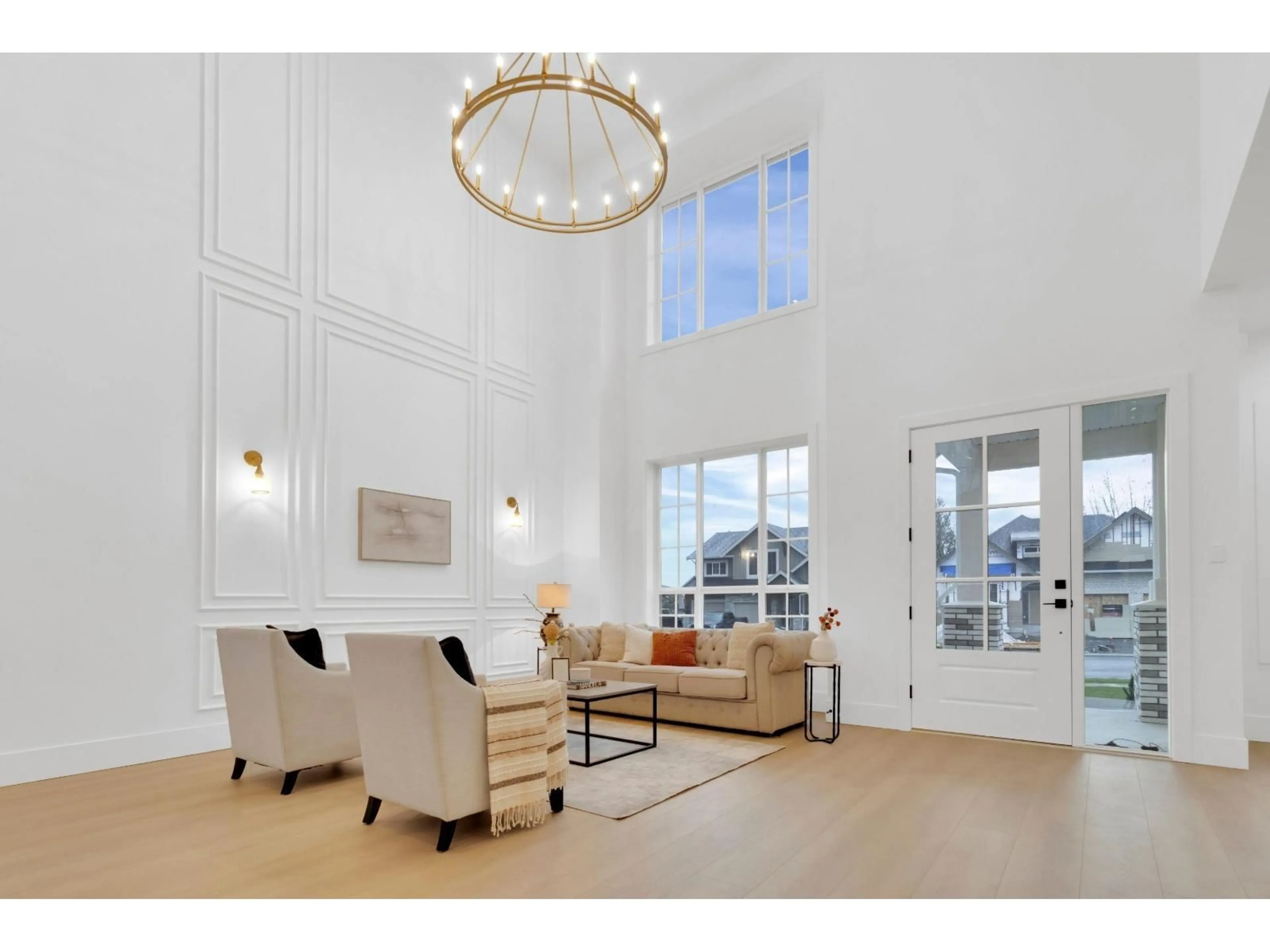 Indoor foyer for 10032 TRILLIUM WAY, Rosedale British Columbia V0X1X1