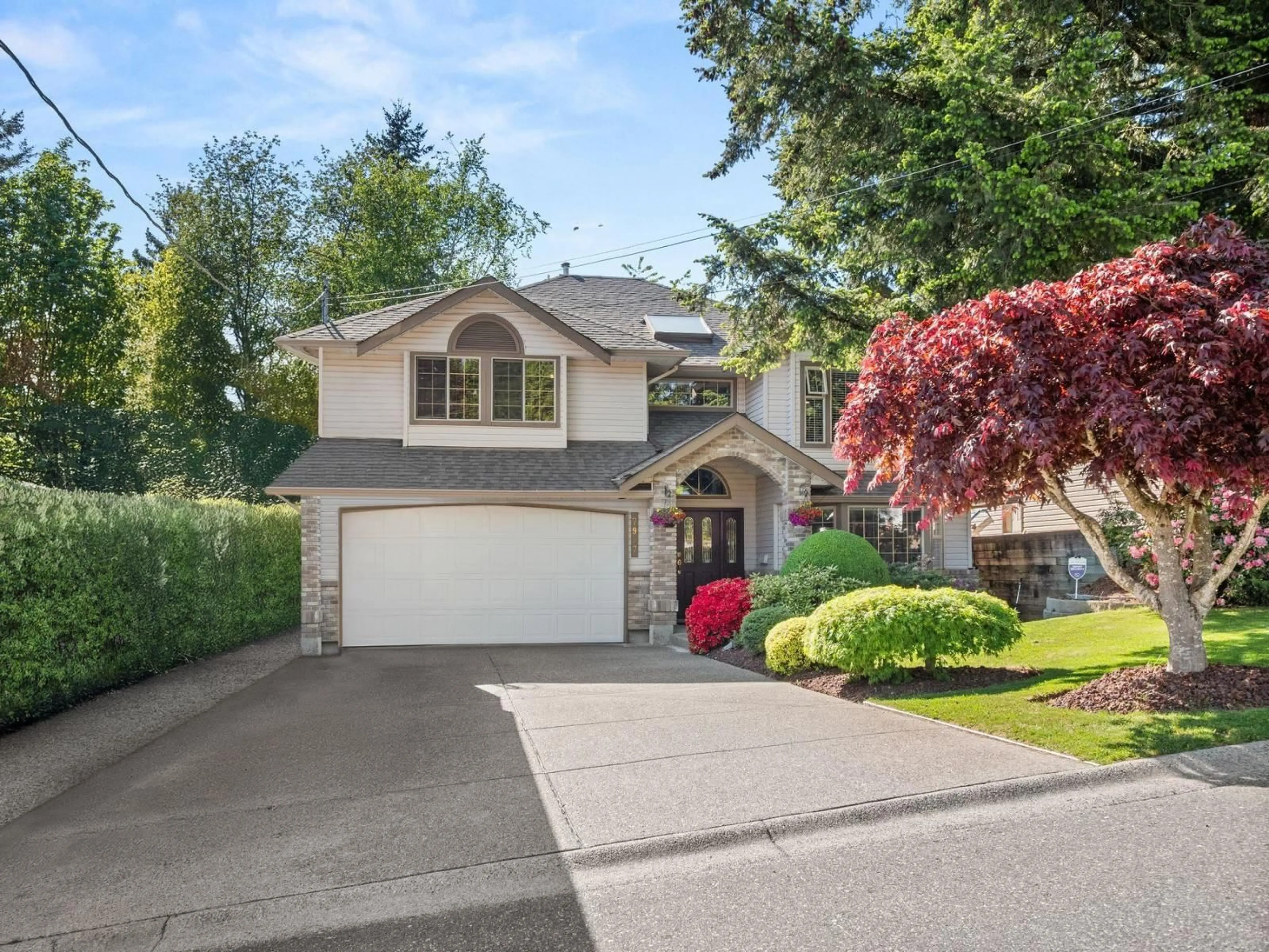 Home with vinyl exterior material, street for 7937 BURDOCK, Mission British Columbia V2V4Y5