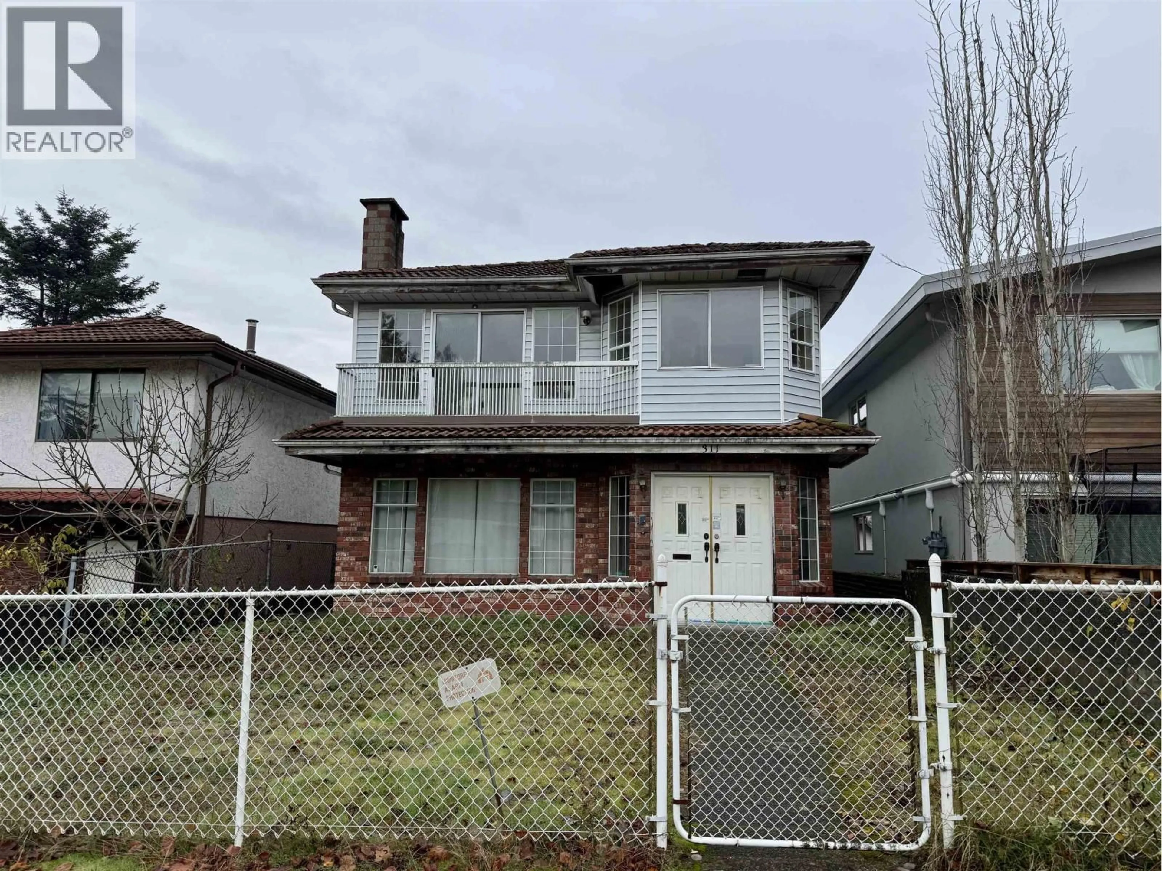 Unknown for 311 38TH AVENUE, Vancouver British Columbia V5W1H5