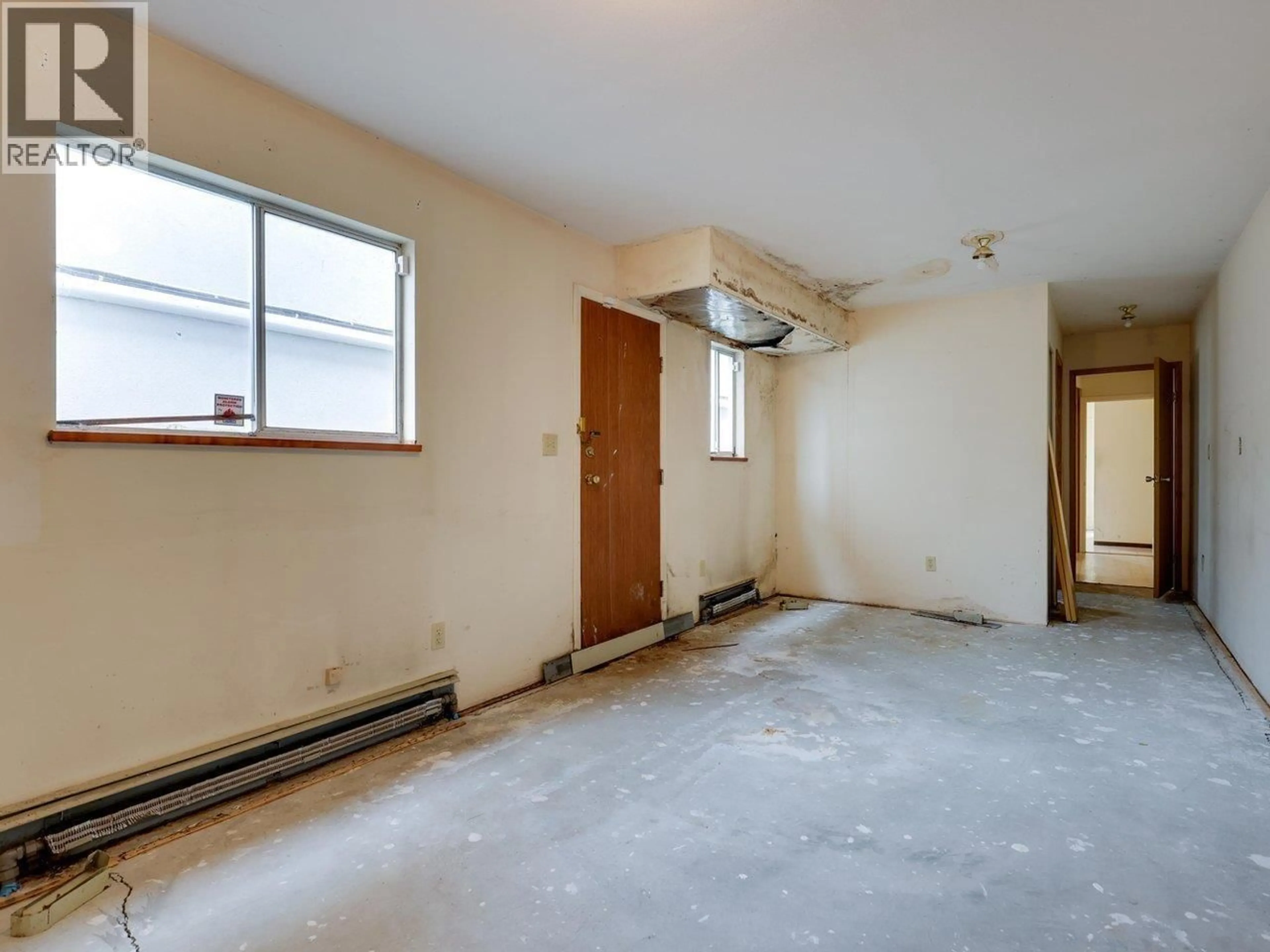 A pic of a room for 311 38TH AVENUE, Vancouver British Columbia V5W1H5