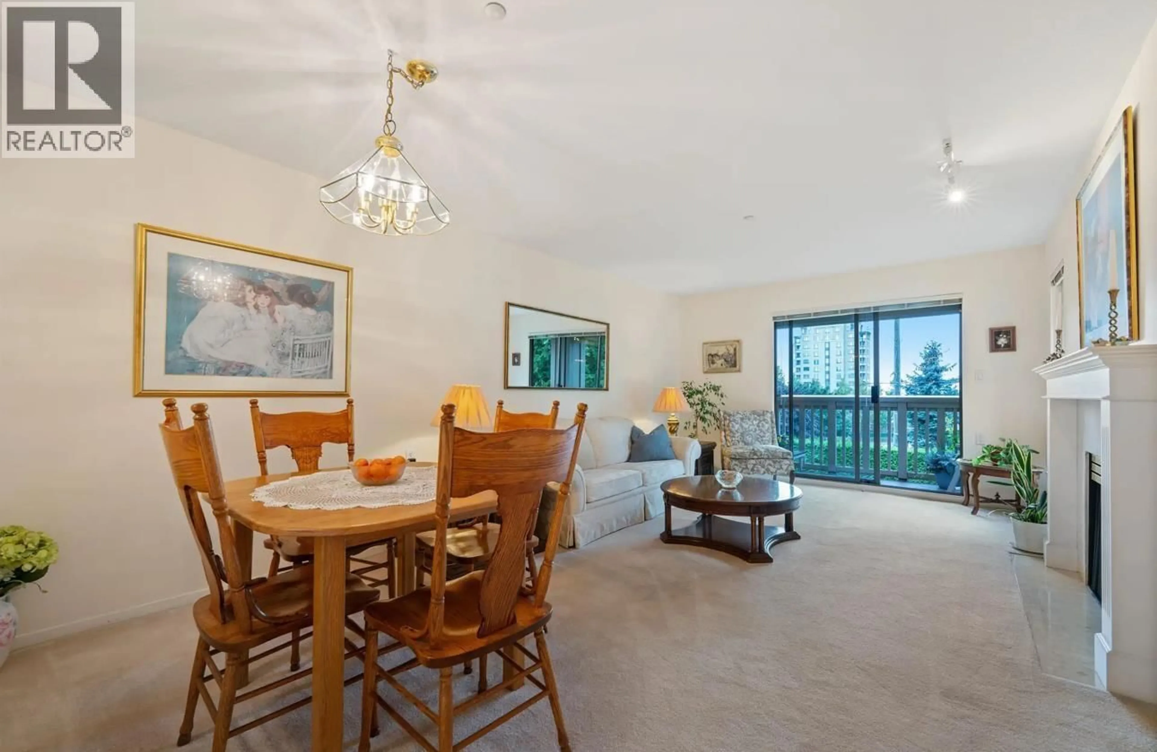 Dining room, unknown for 209 - 843 22ND STREET, West Vancouver British Columbia V7V4C1