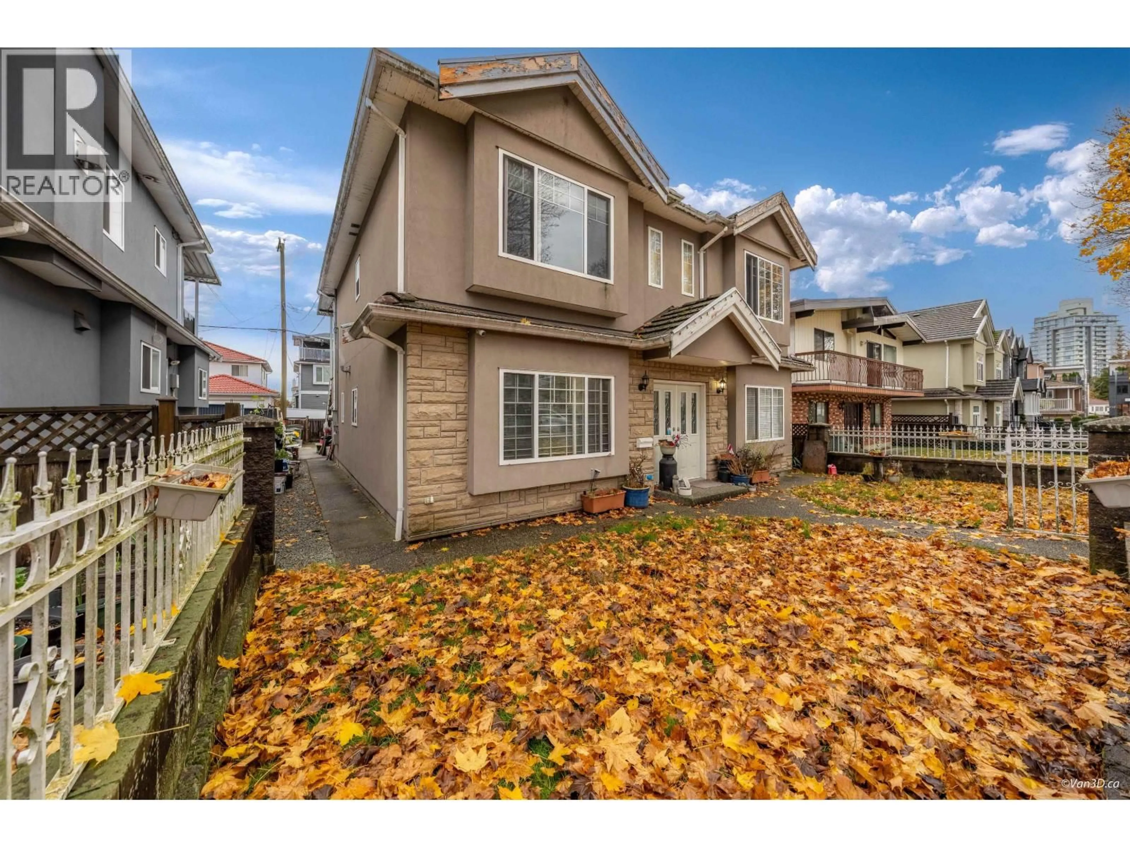 Home with vinyl exterior material, street for 5093 HIGHGATE STREET, Vancouver British Columbia V5R3G9