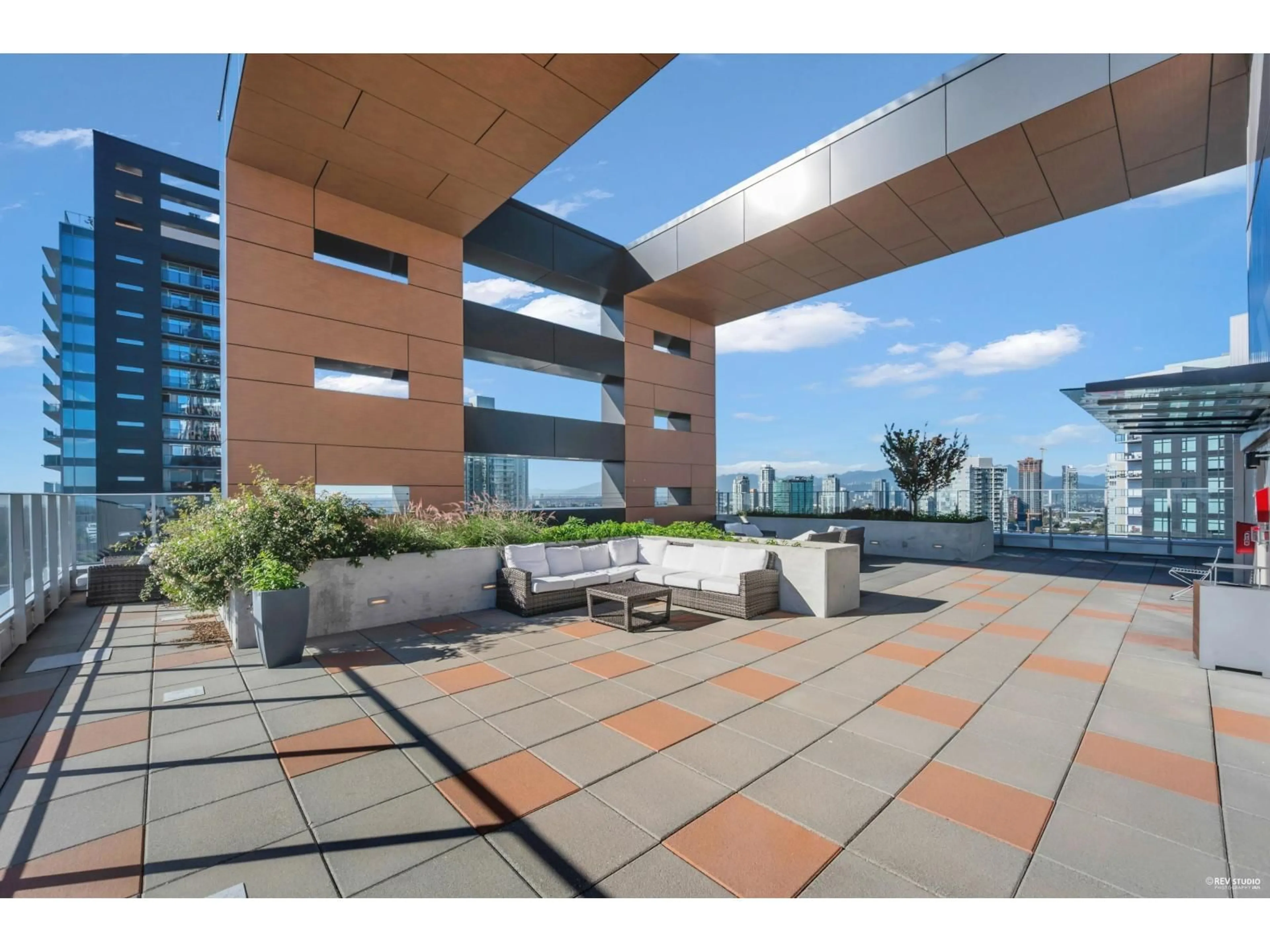 Patio, city buildings view from balcony for 1508 - 13655 FRASER, Surrey British Columbia V3T0P8